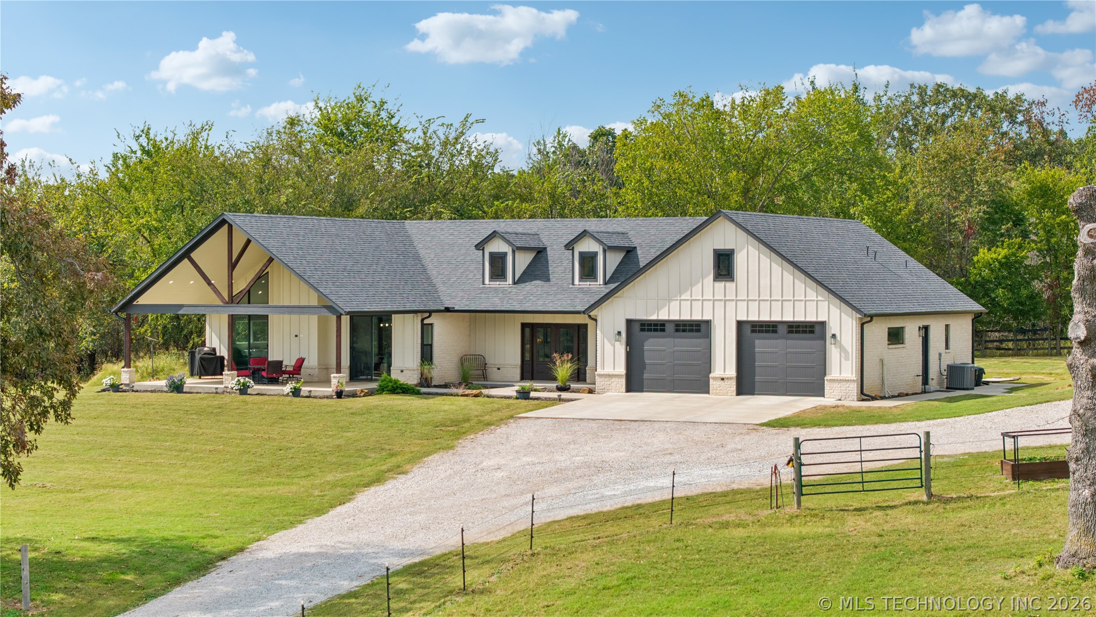 16064 S 4210 Road Property Photo 1