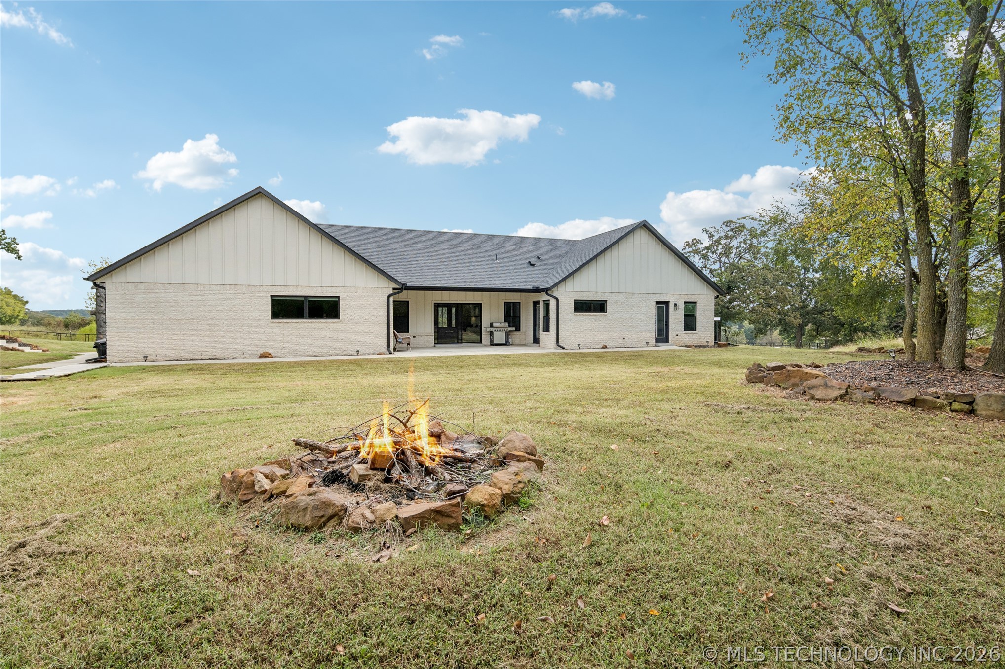 16064 S 4210 Road Property Photo 27
