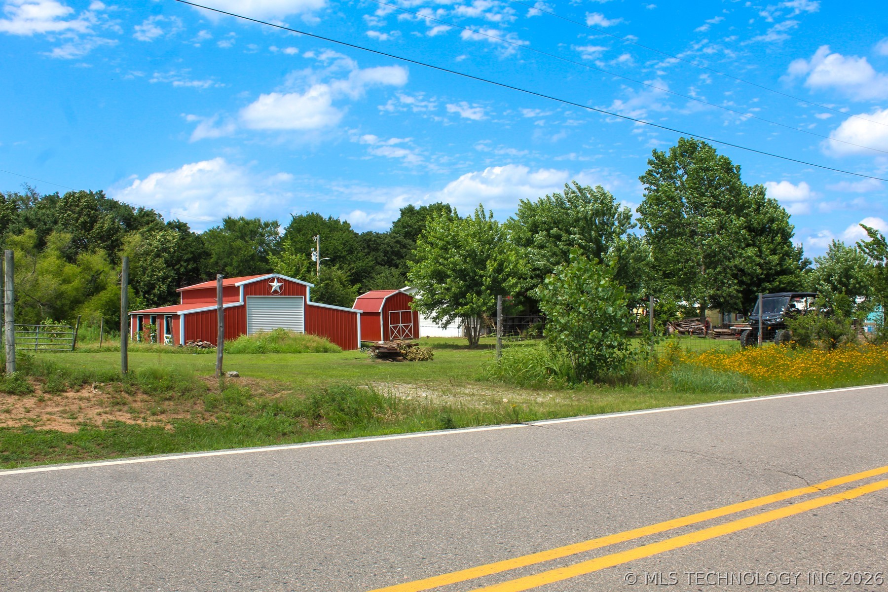 369084 E 960 Road Property Photo 5