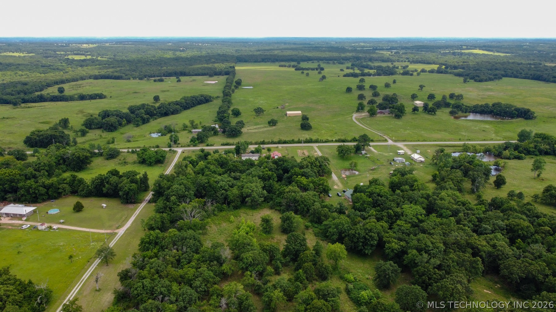 369084 E 960 Road Property Photo 15