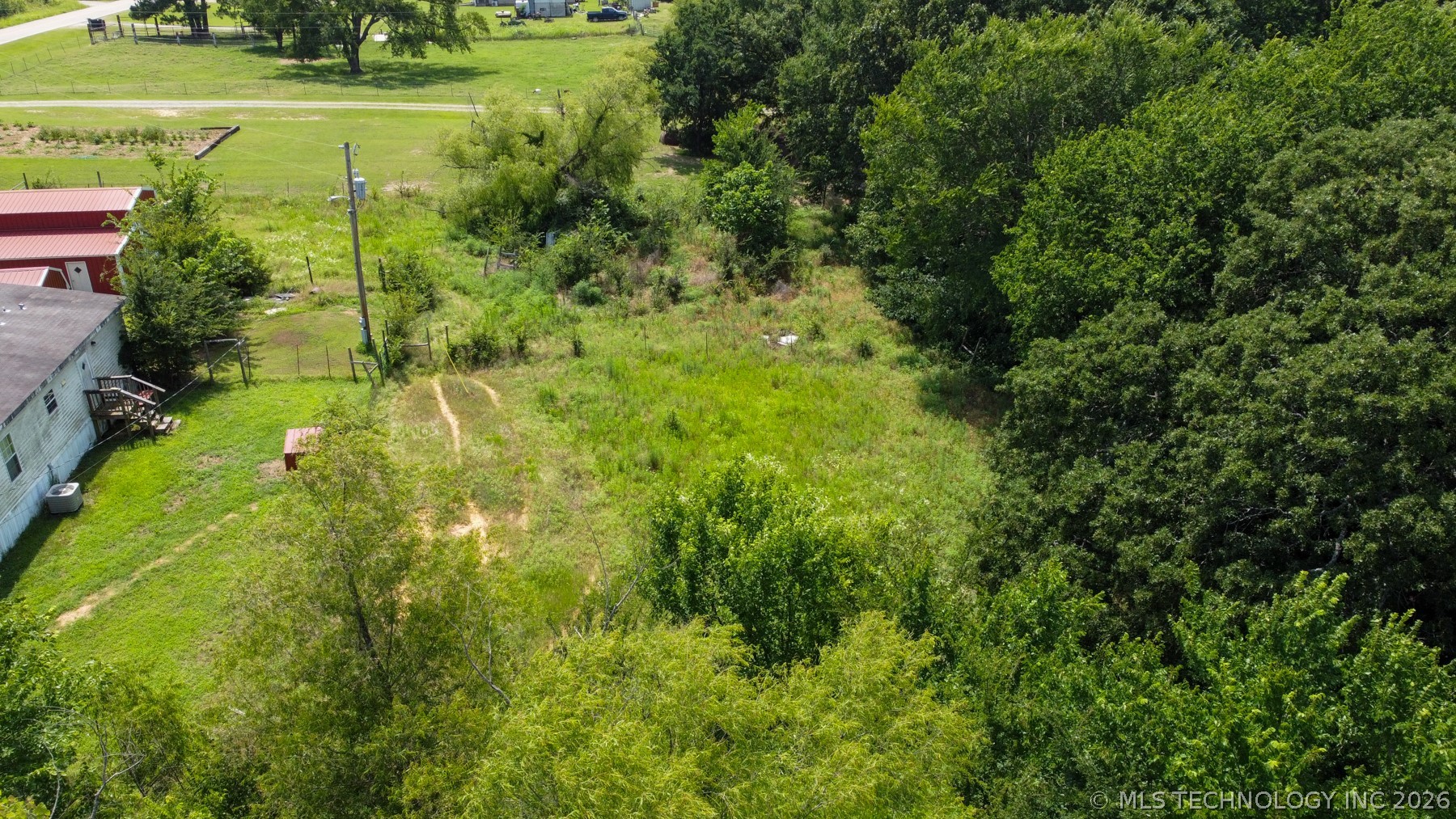 369084 E 960 Road Property Photo 22