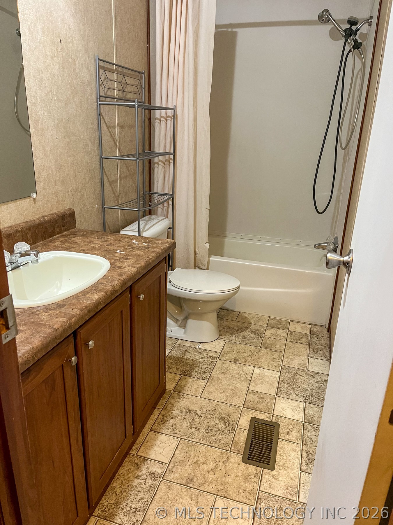 369084 E 960 Road Property Photo 35