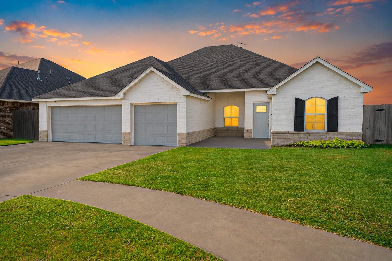 2807 Falling Leaves Drive