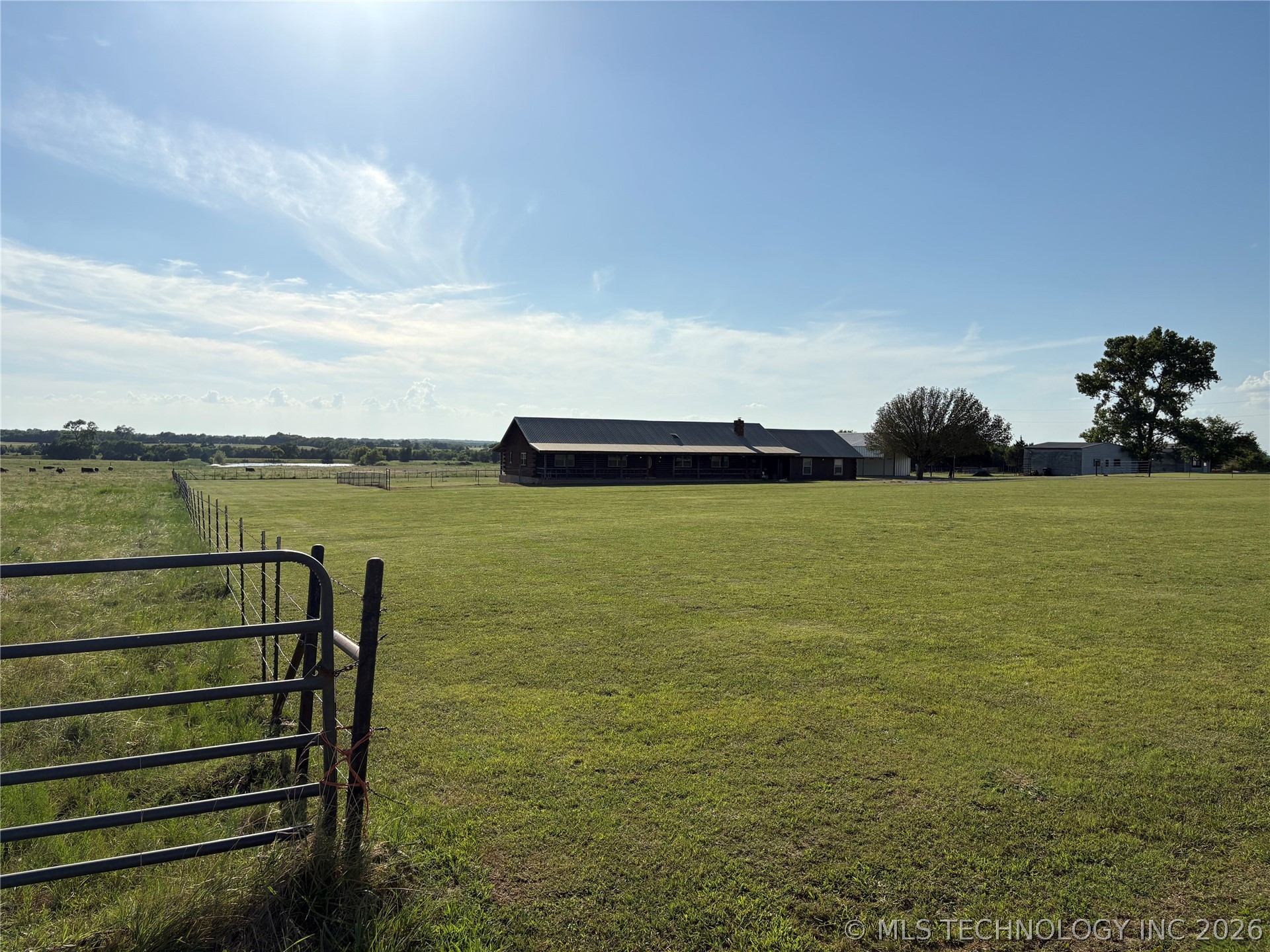 21451 Randolph Bottom Property Photo 2