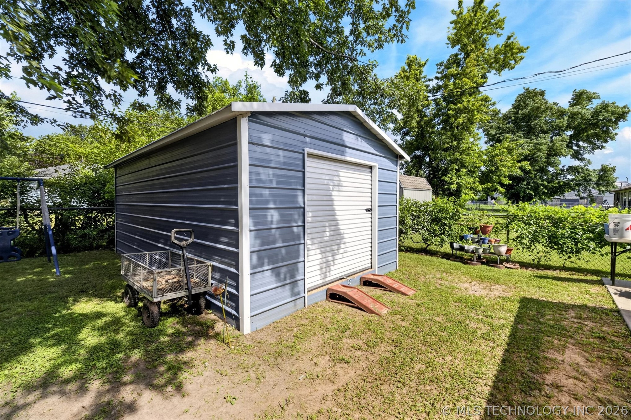 1136 S Haynie Street Property Photo 34