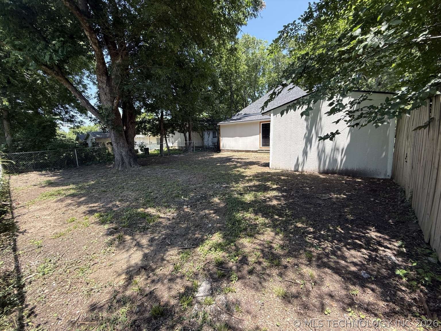 315 Lawrence Property Photo 43