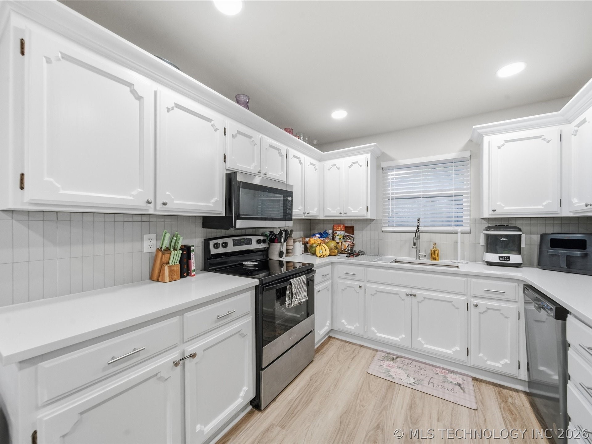 2508 E El Paso Street Property Photo 5
