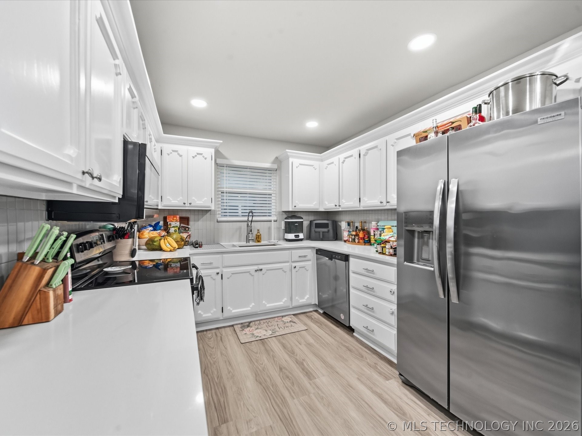 2508 E El Paso Street Property Photo 8