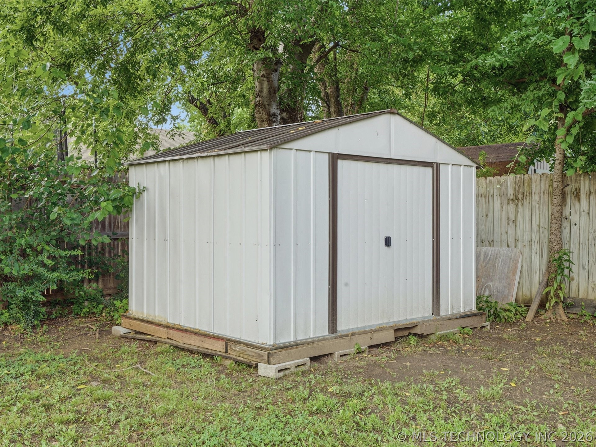 2508 E El Paso Street Property Photo 26