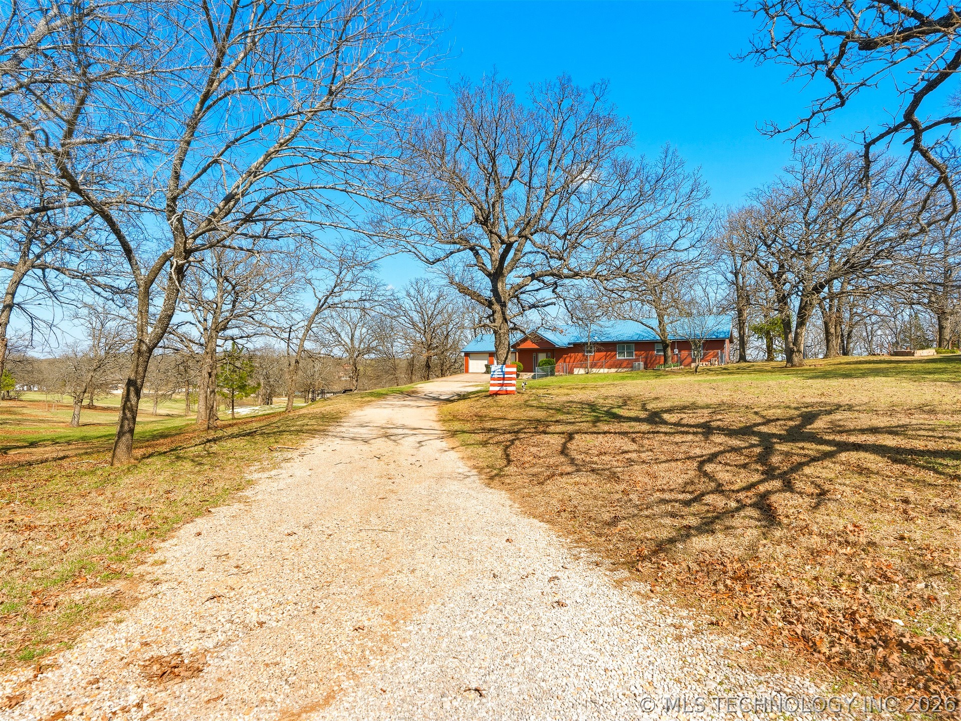 2393 Masters Property Photo 4
