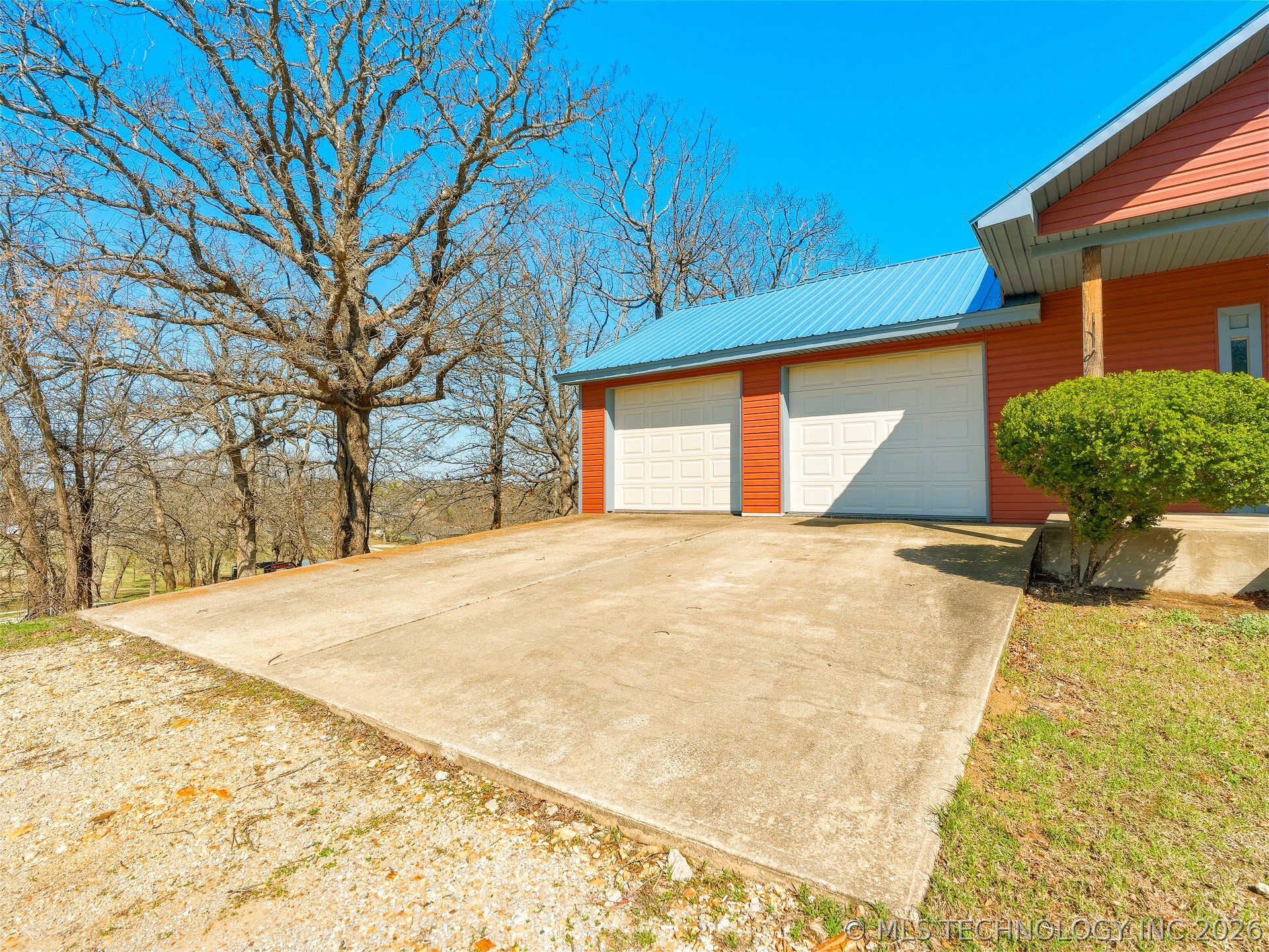 2393 Masters Property Photo 5