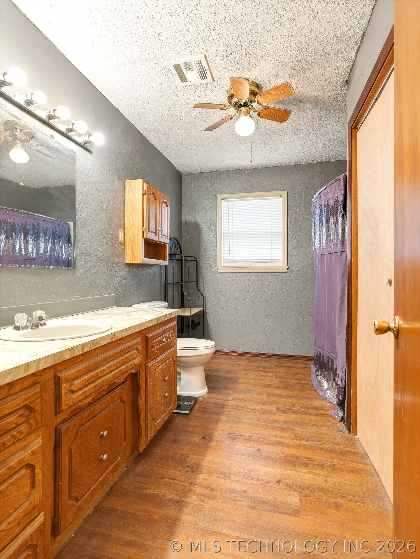 2393 Masters Property Photo 32