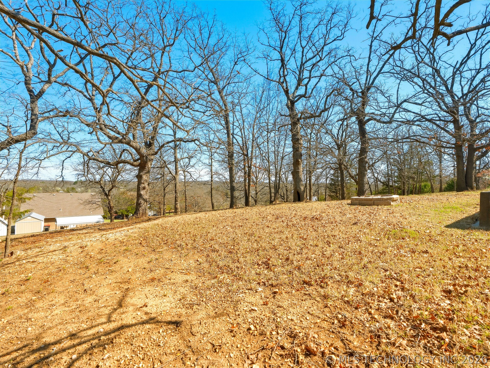2393 Masters Property Photo 43