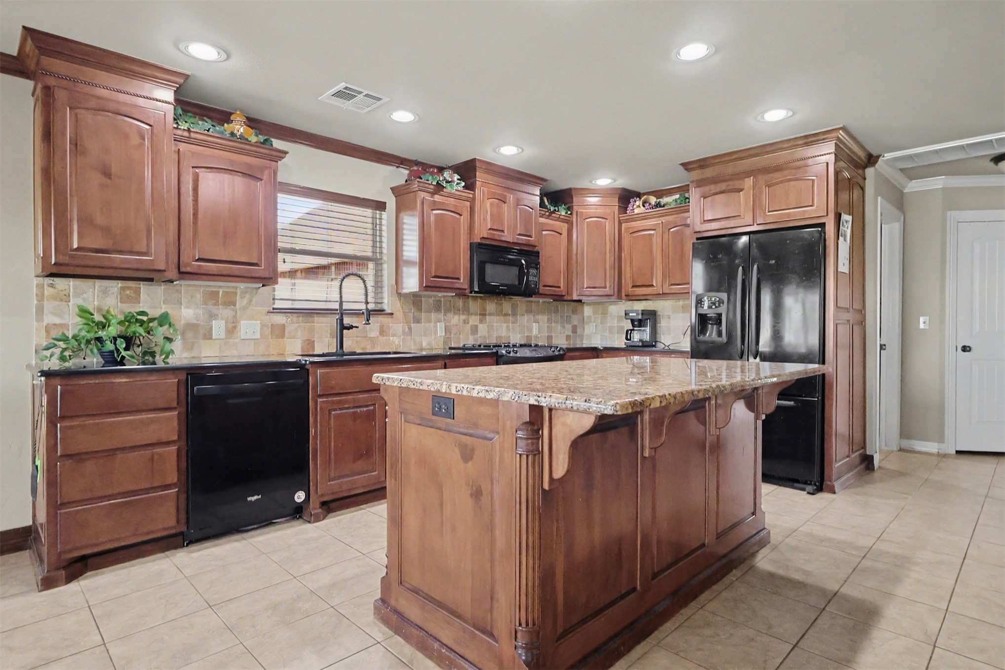 14391 N Sandstone Avenue Property Photo 10