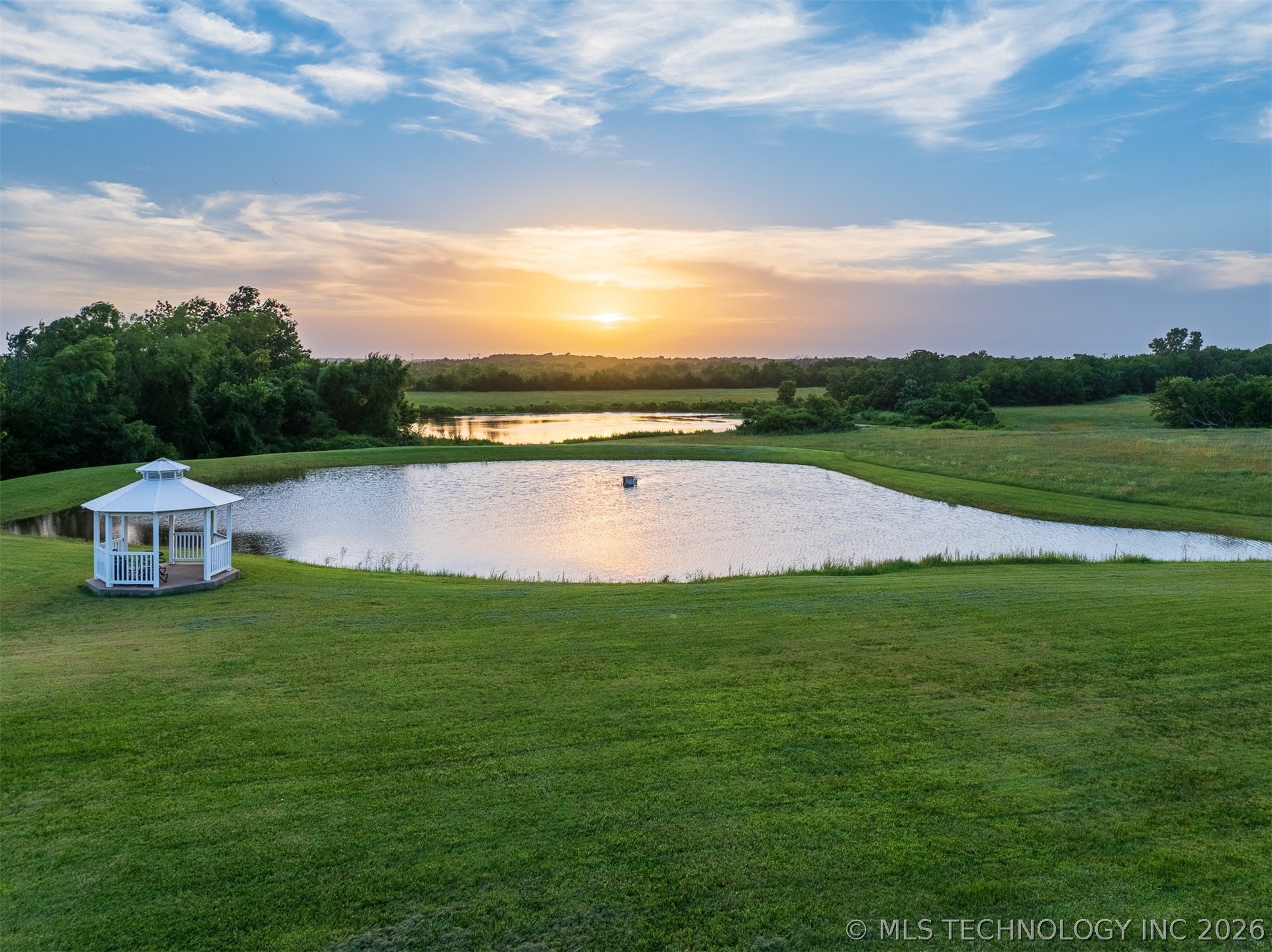 353800 E 5400 Road Property Photo 4