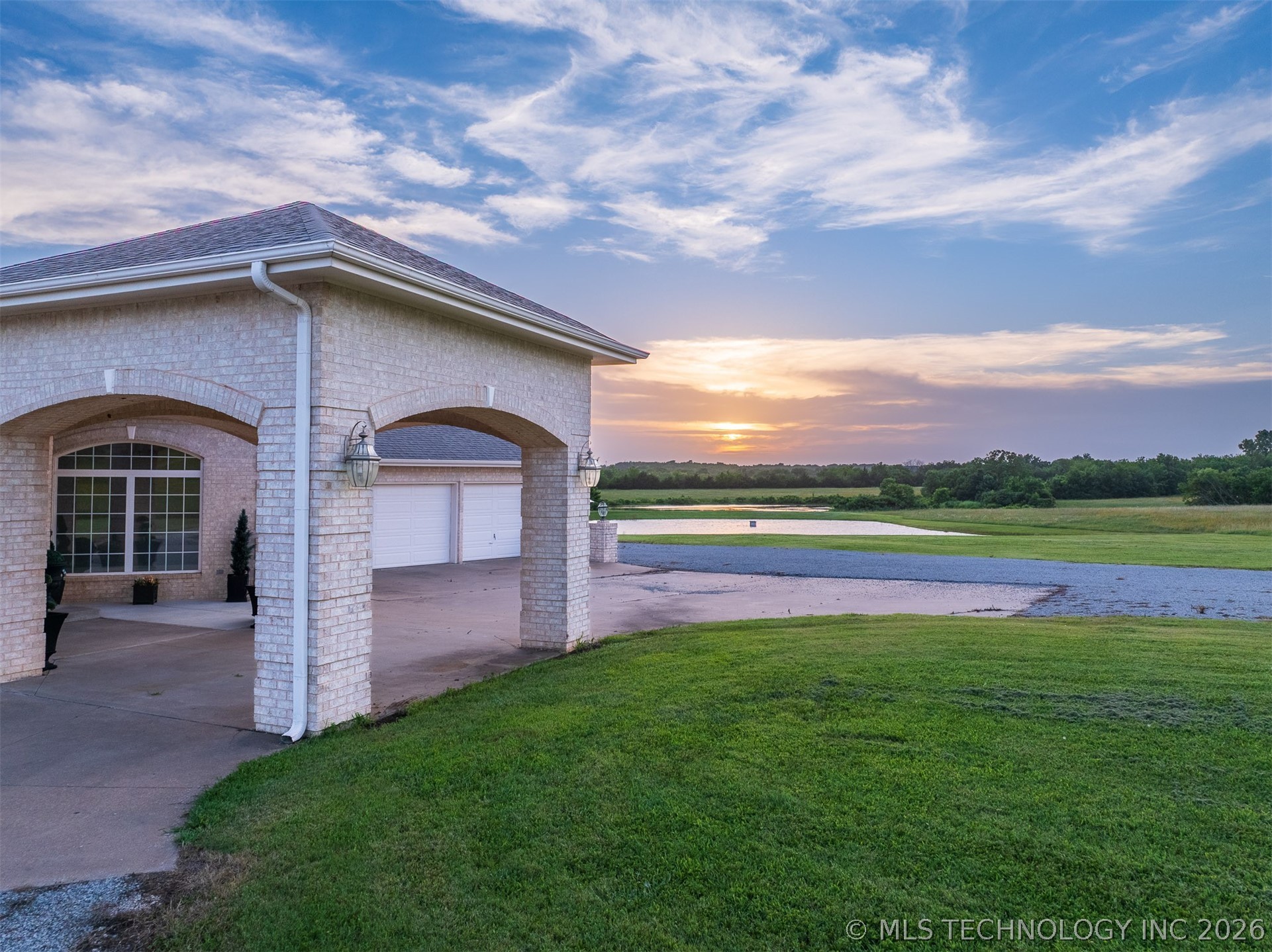 353800 E 5400 Road Property Photo 6