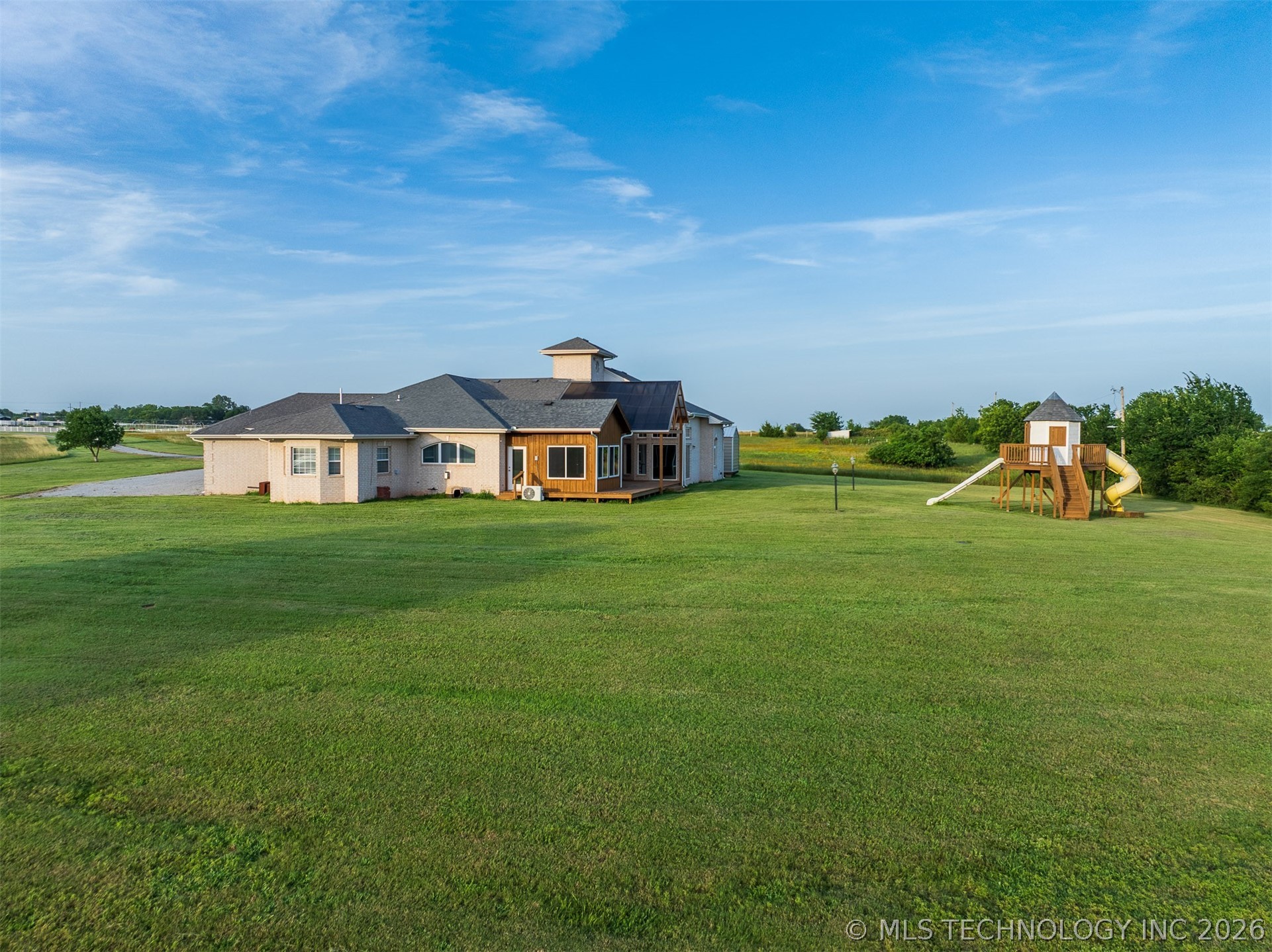 353800 E 5400 Road Property Photo 12