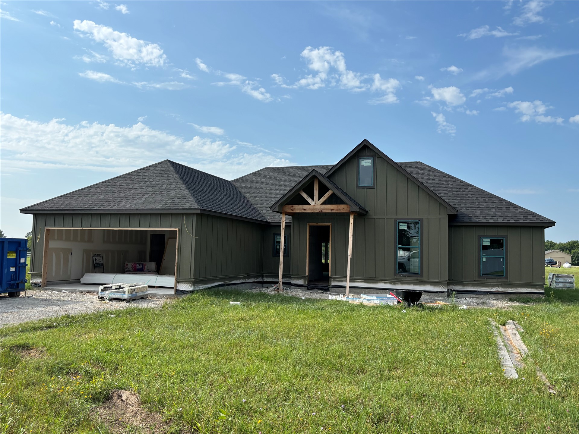 103 Keystone Court Property Photo 4