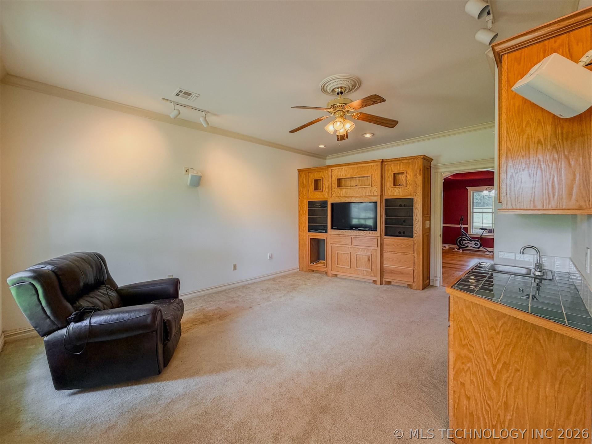 15224 W Jones Road Property Photo 33