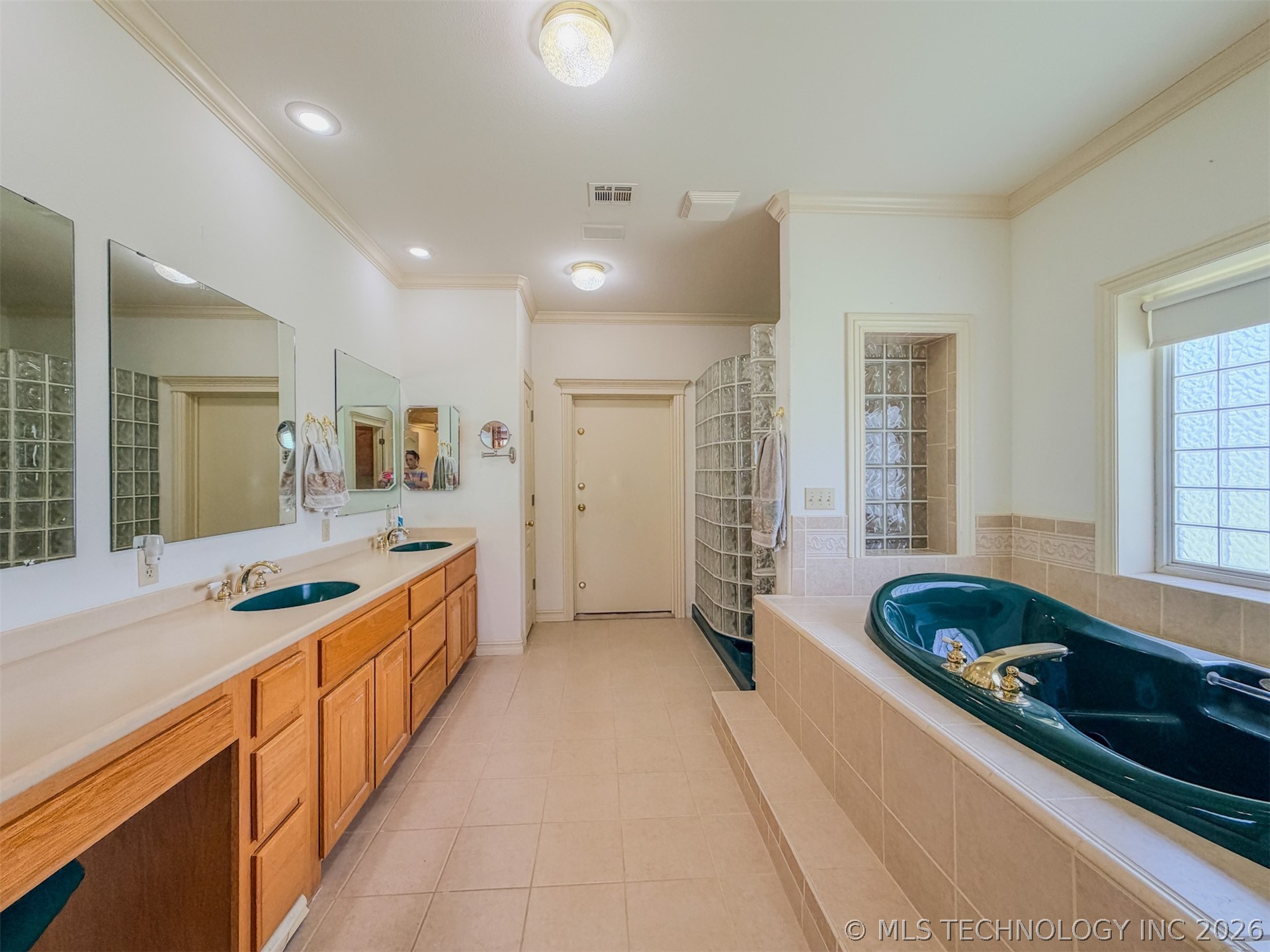 15224 W Jones Road Property Photo 43