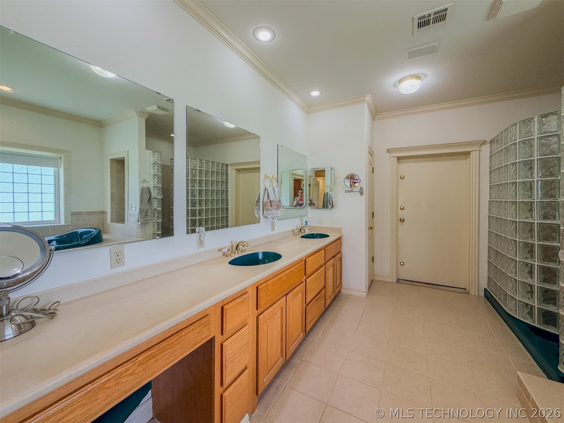 15224 W Jones Road Property Photo 46