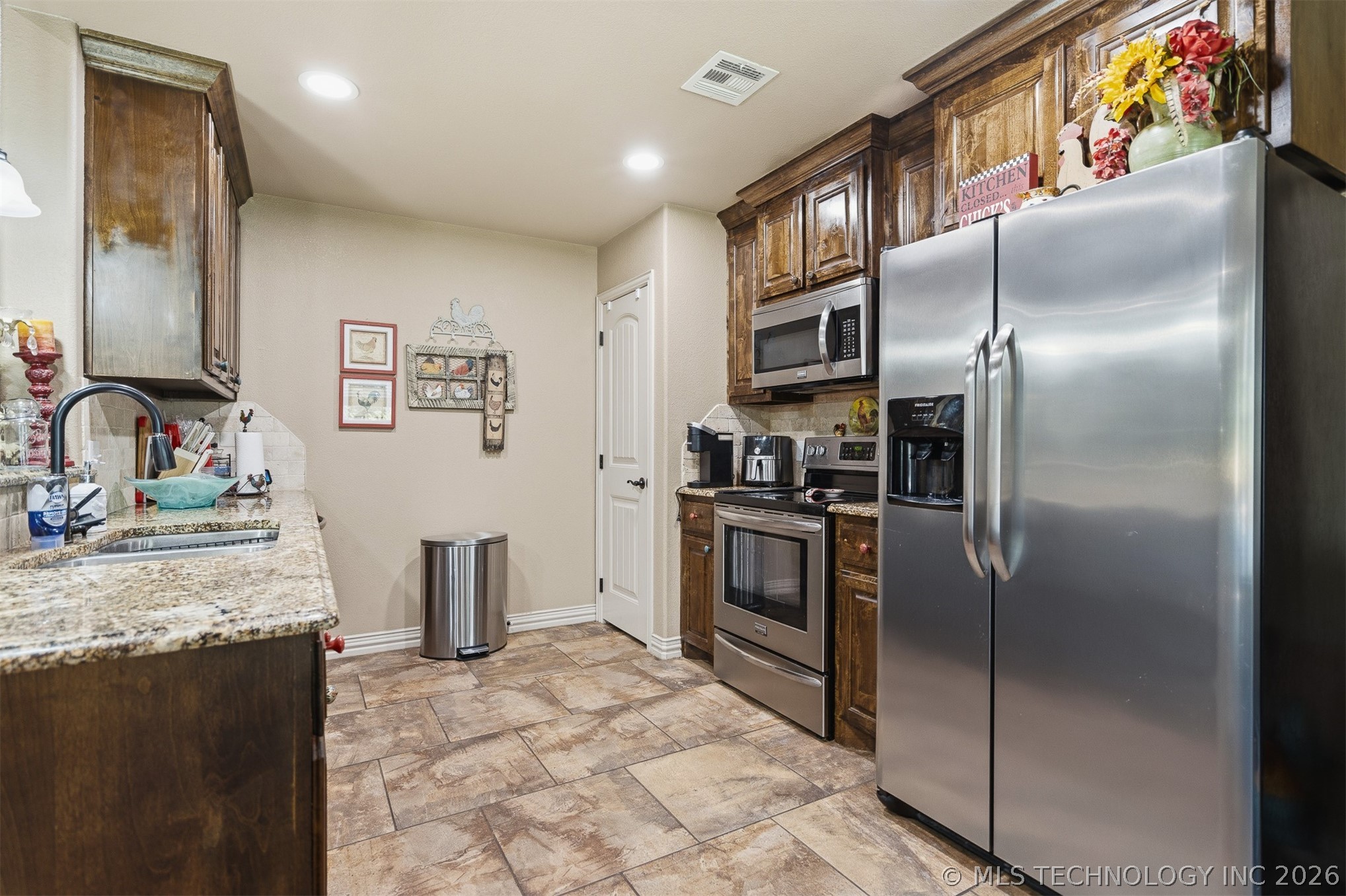 308 Hidden Property Photo 11