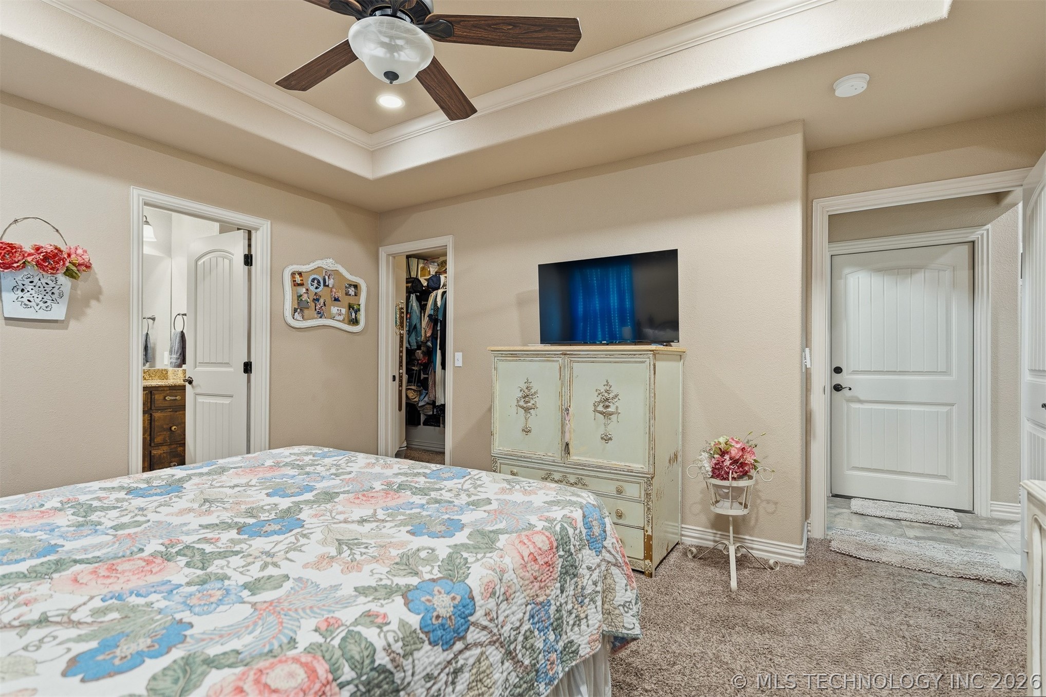 308 Hidden Property Photo 15