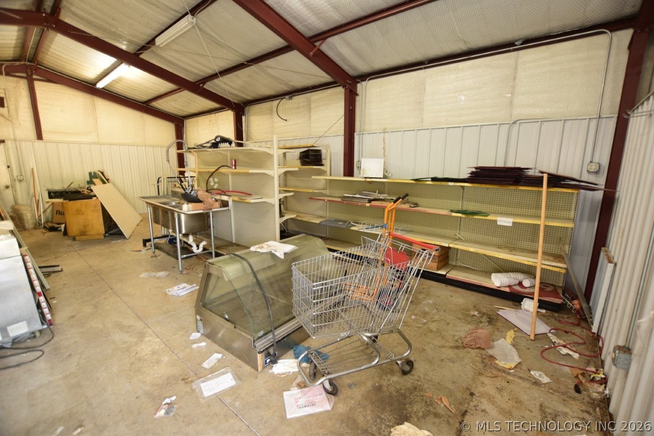 75174 Hwy 59 Property Photo 28