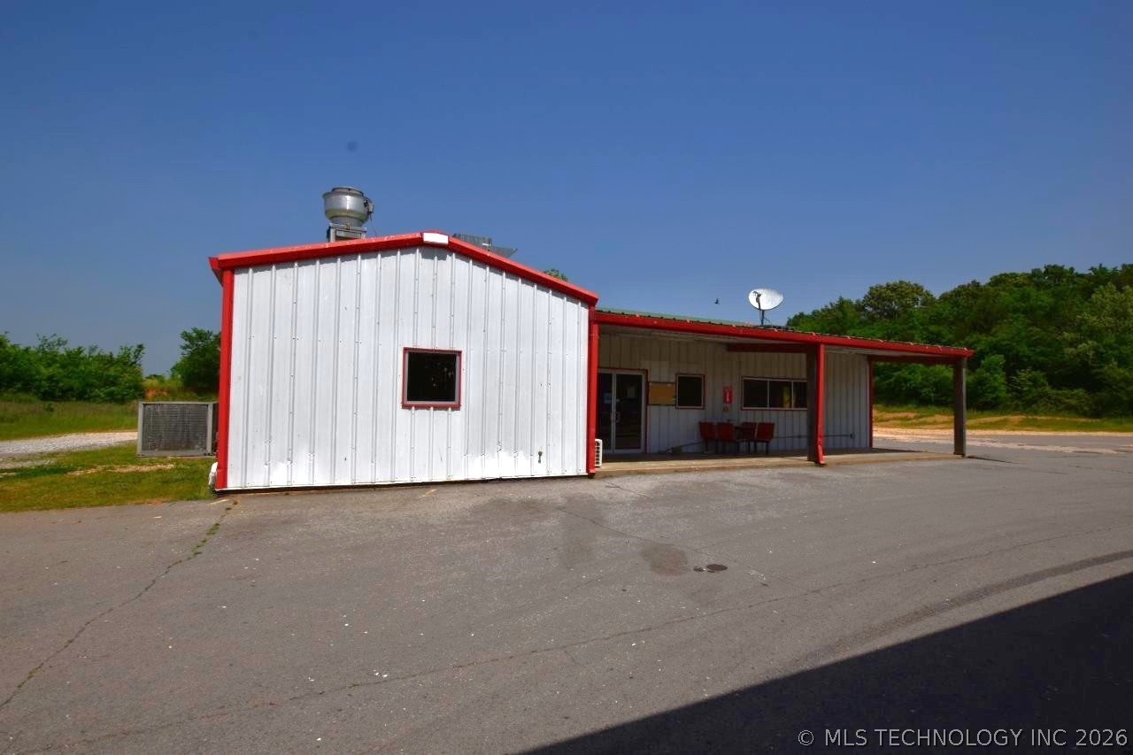 75174 Hwy 59 Property Photo 38