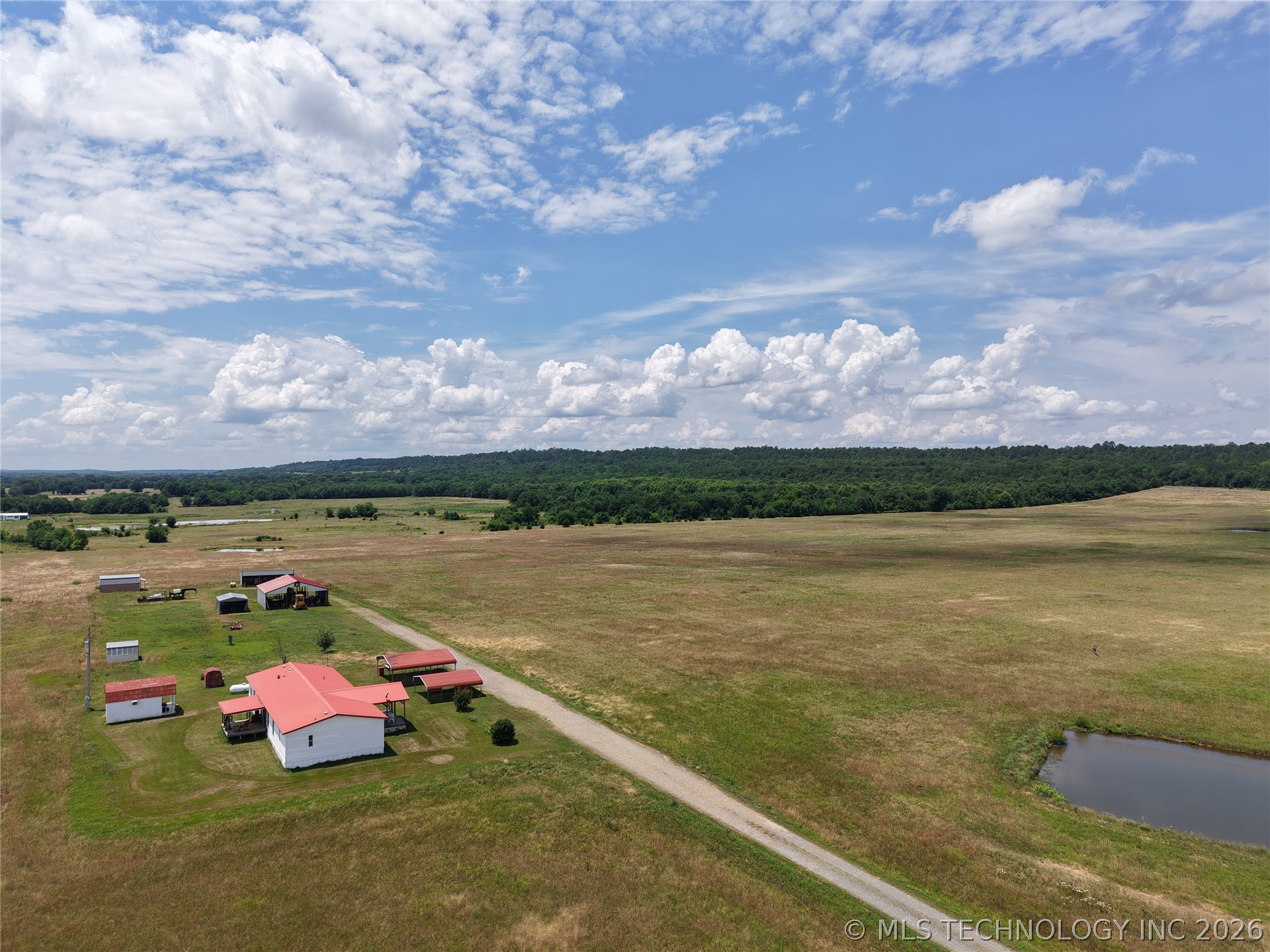 26415 Milton Property Photo 6