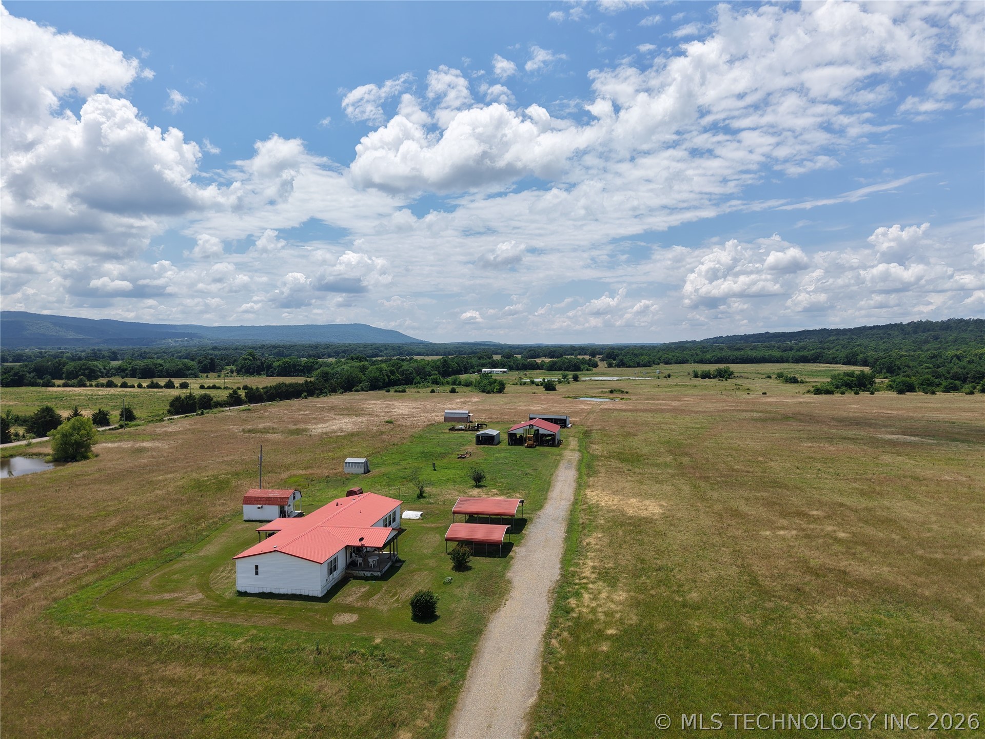26415 Milton Property Photo 11
