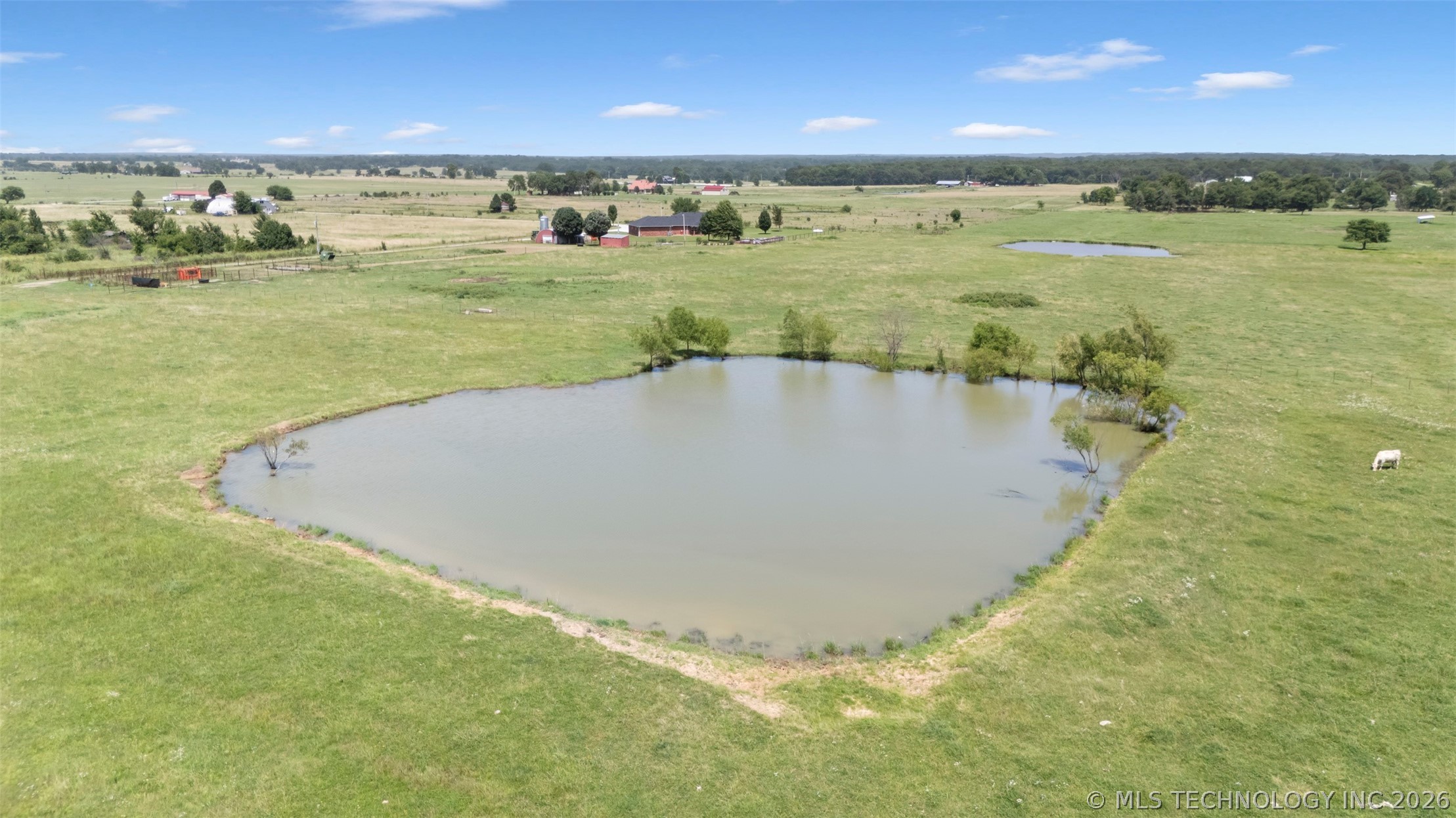 57455 E 230 Road Property Photo 10