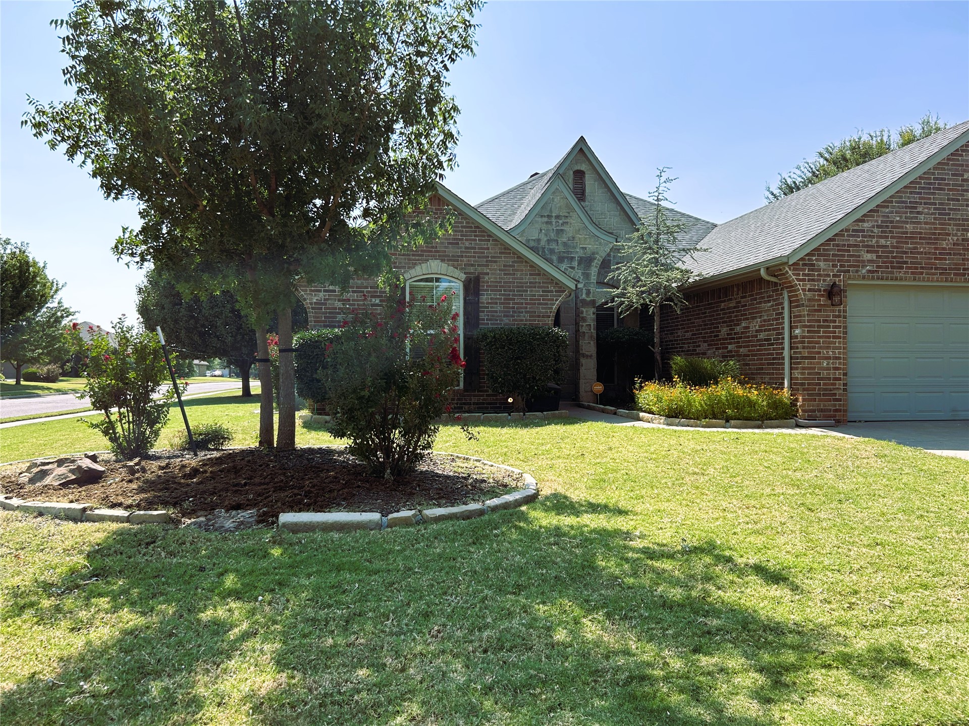 17217 Picasso Drive Property Photo 5