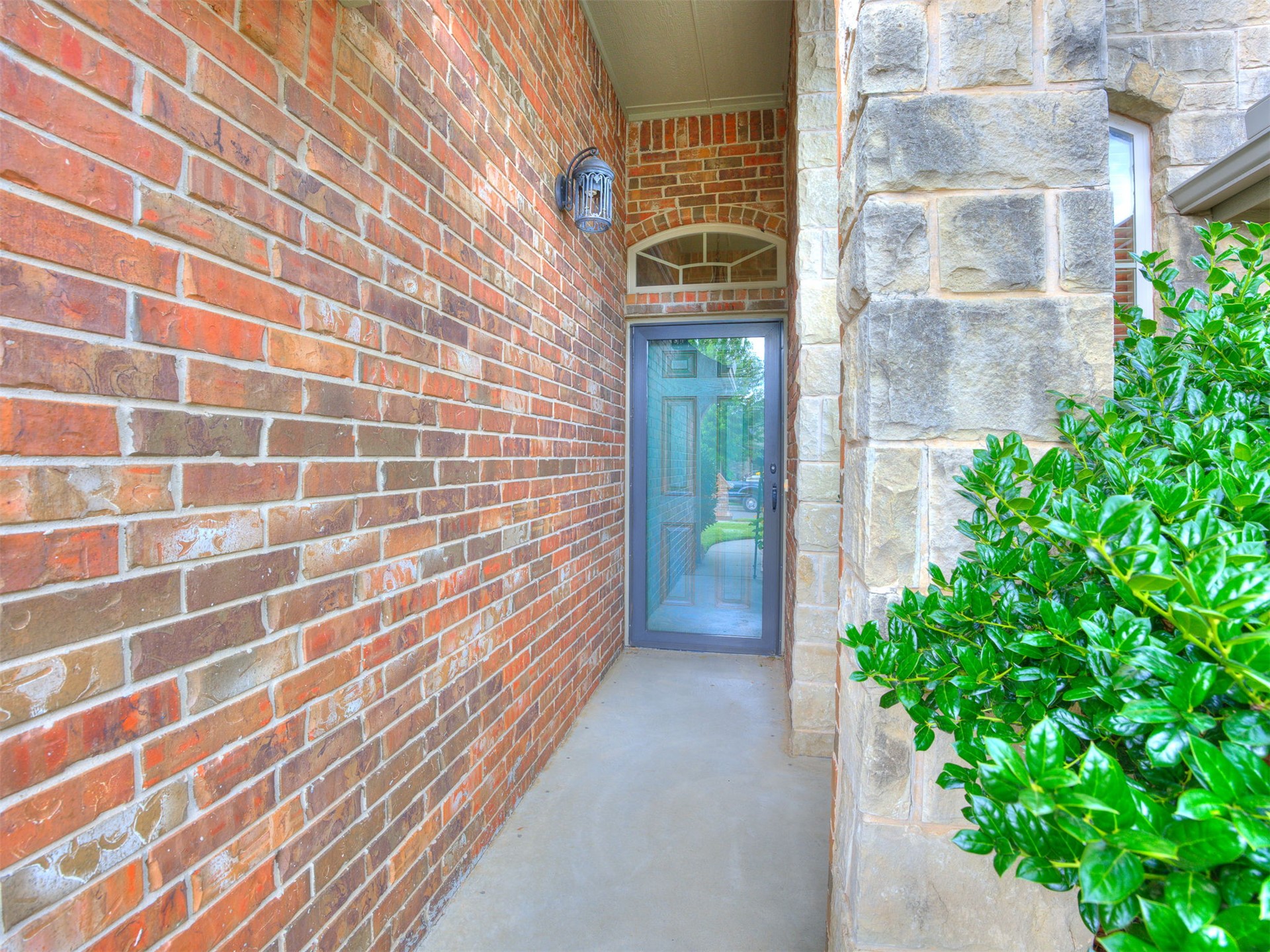 17217 Picasso Drive Property Photo 6