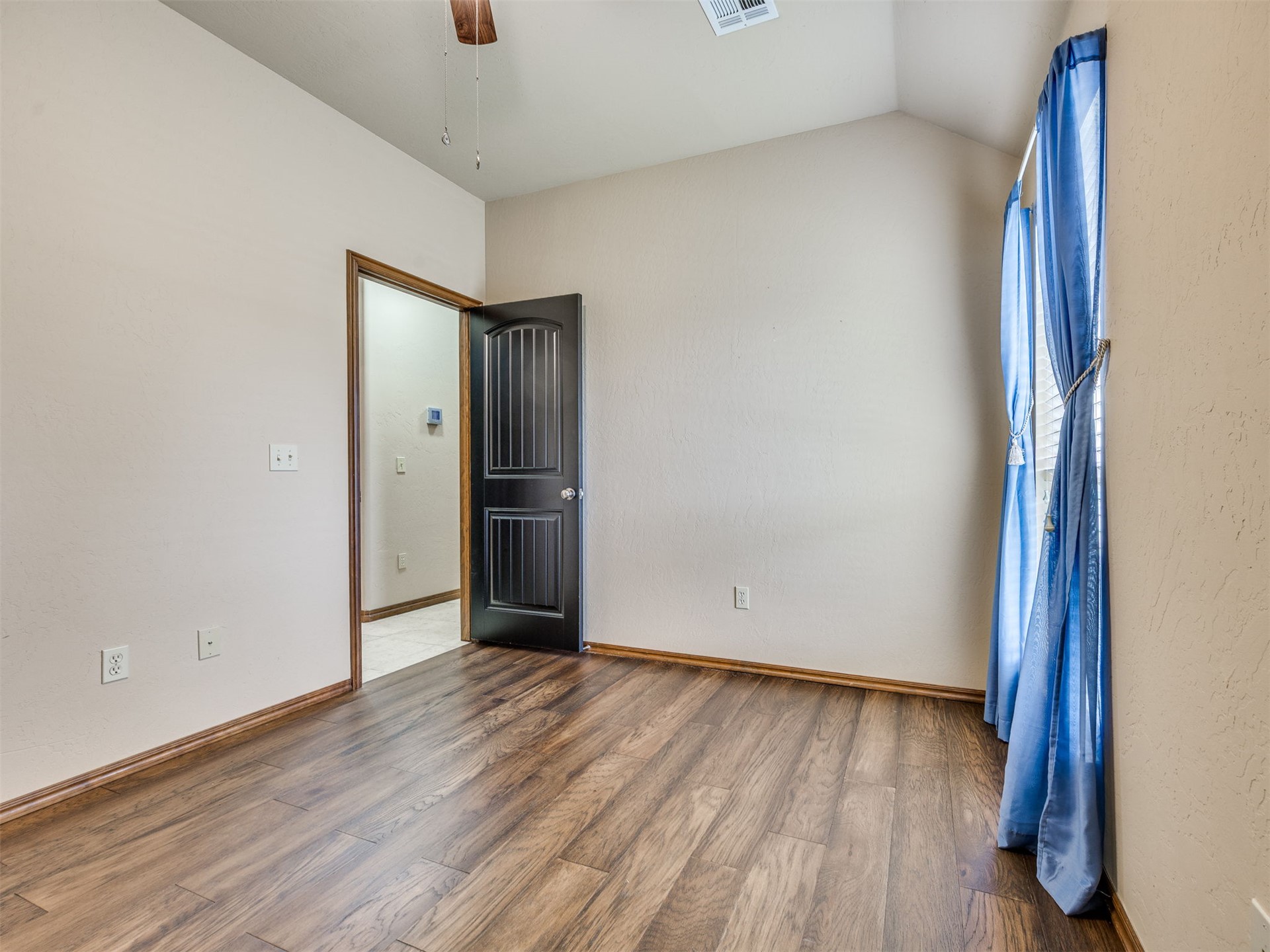 17217 Picasso Drive Property Photo 16