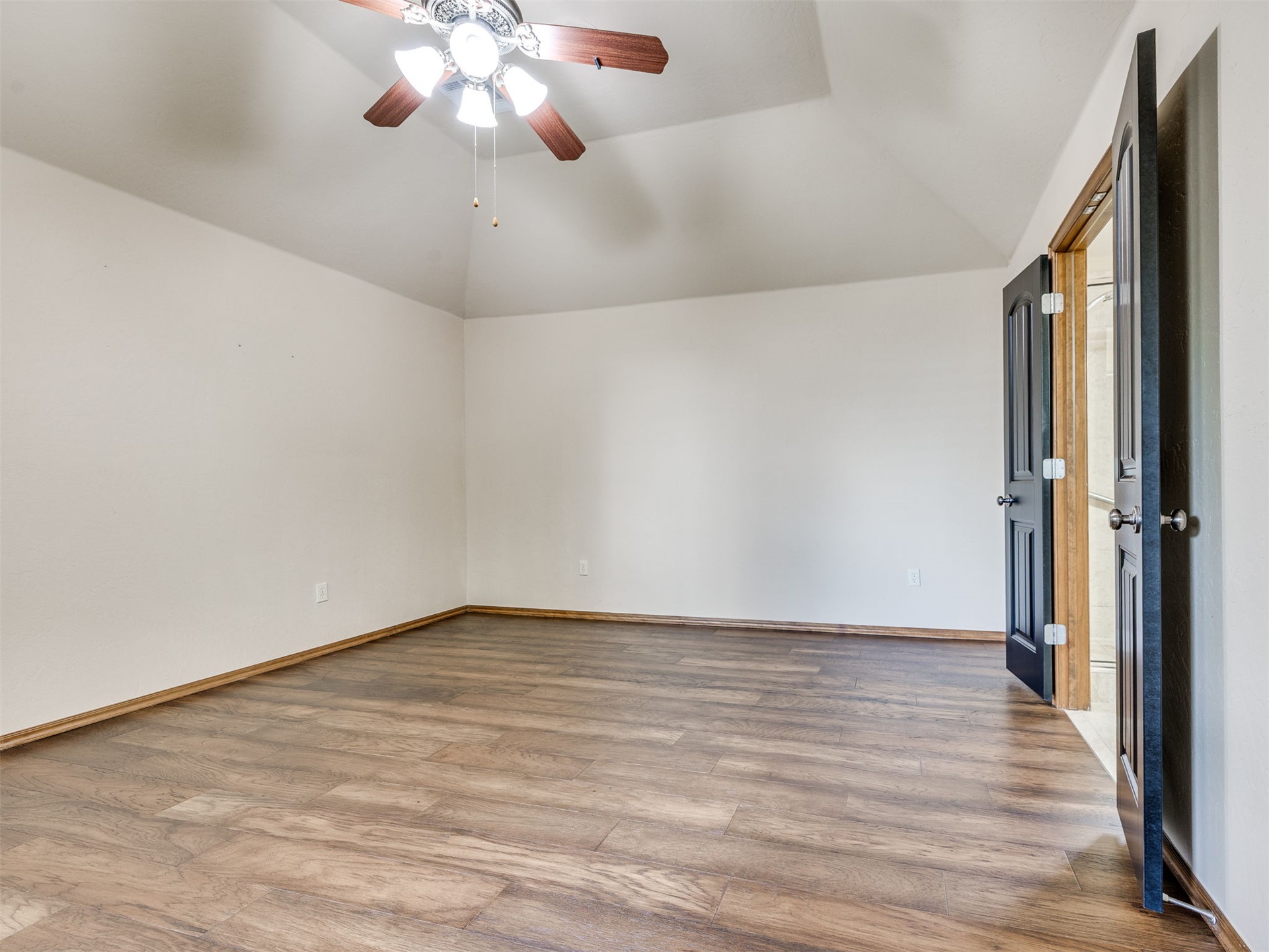 17217 Picasso Drive Property Photo 33