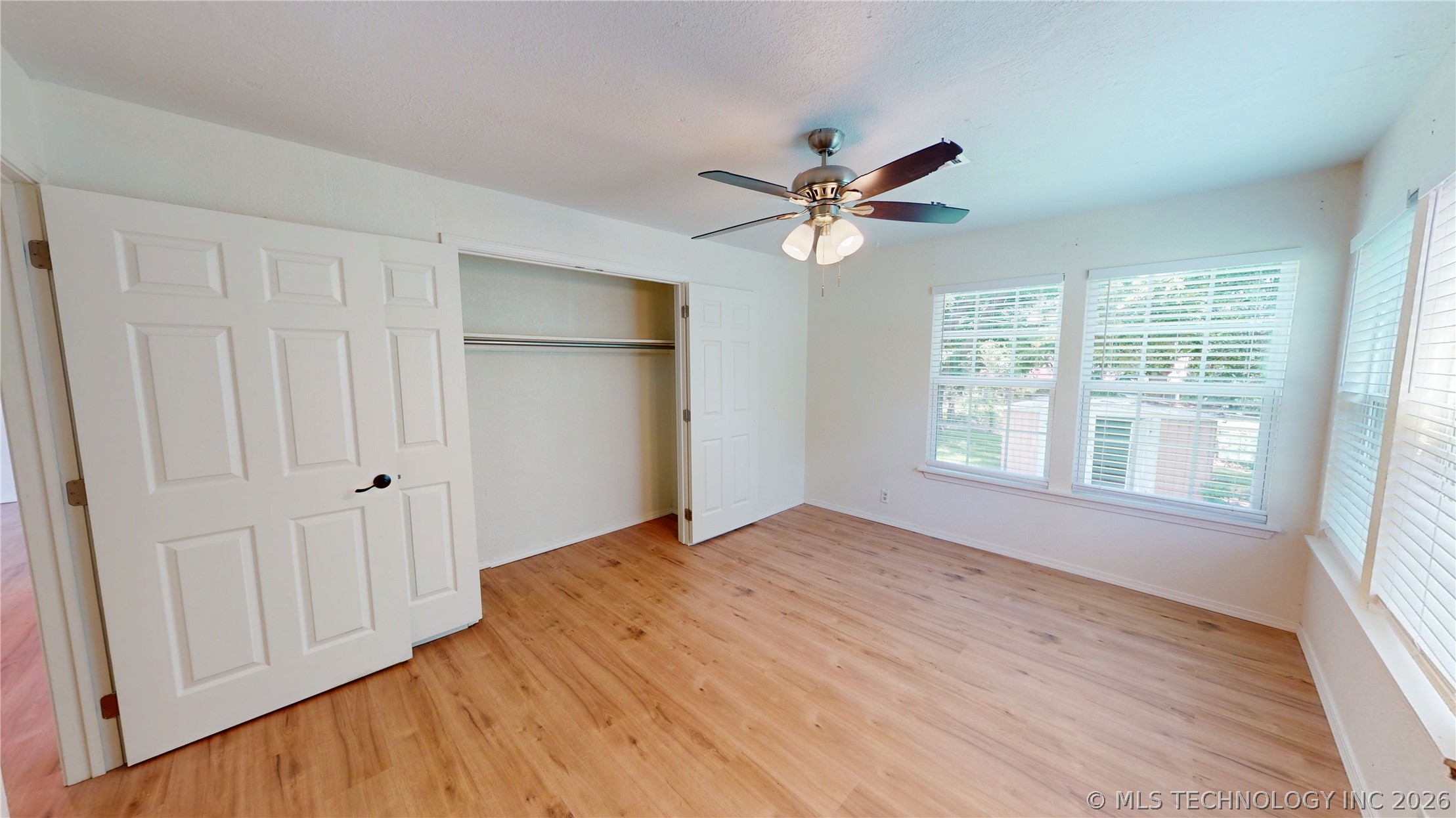 1002 S Highland Property Photo 16