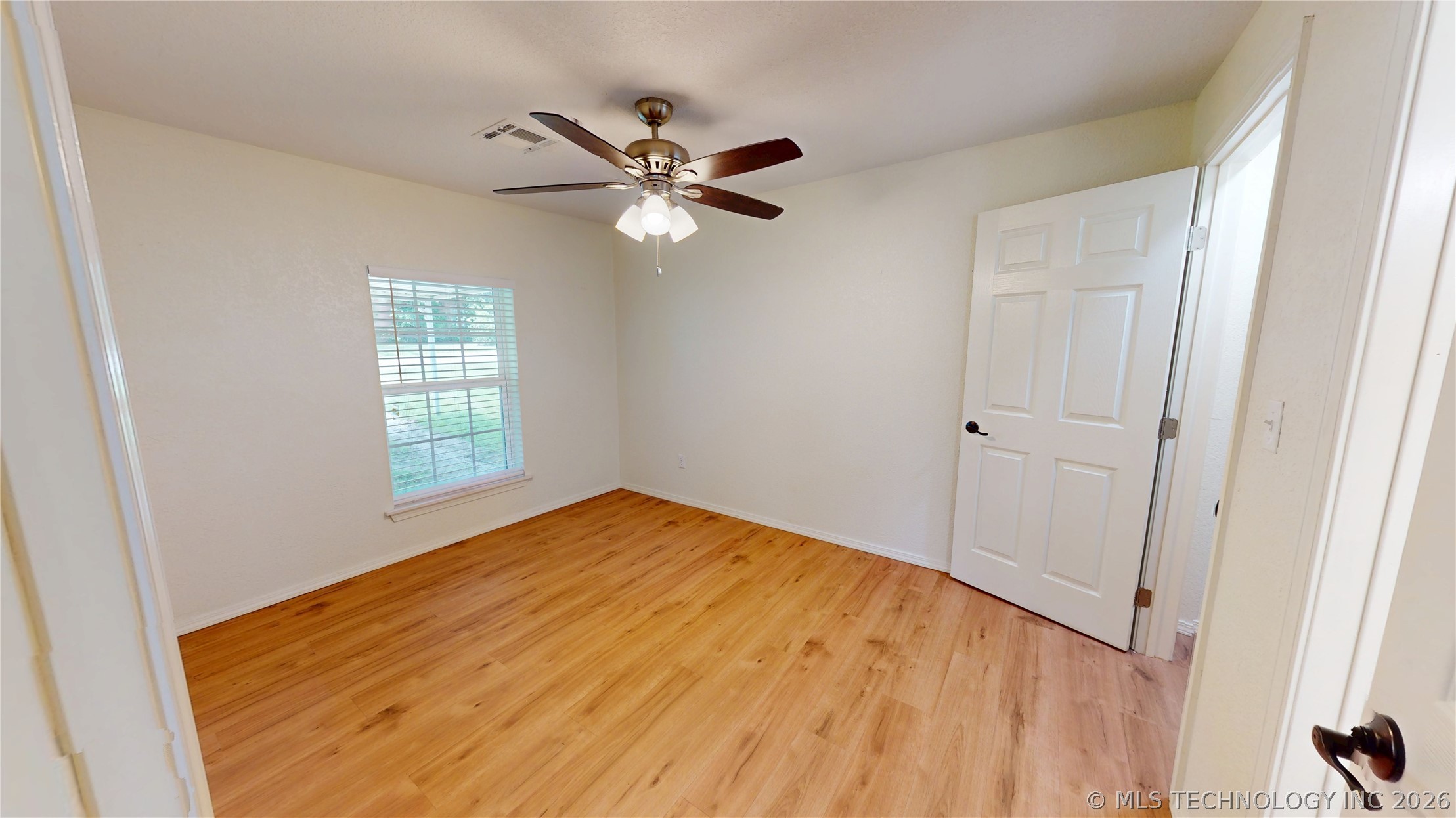 1002 S Highland Property Photo 21