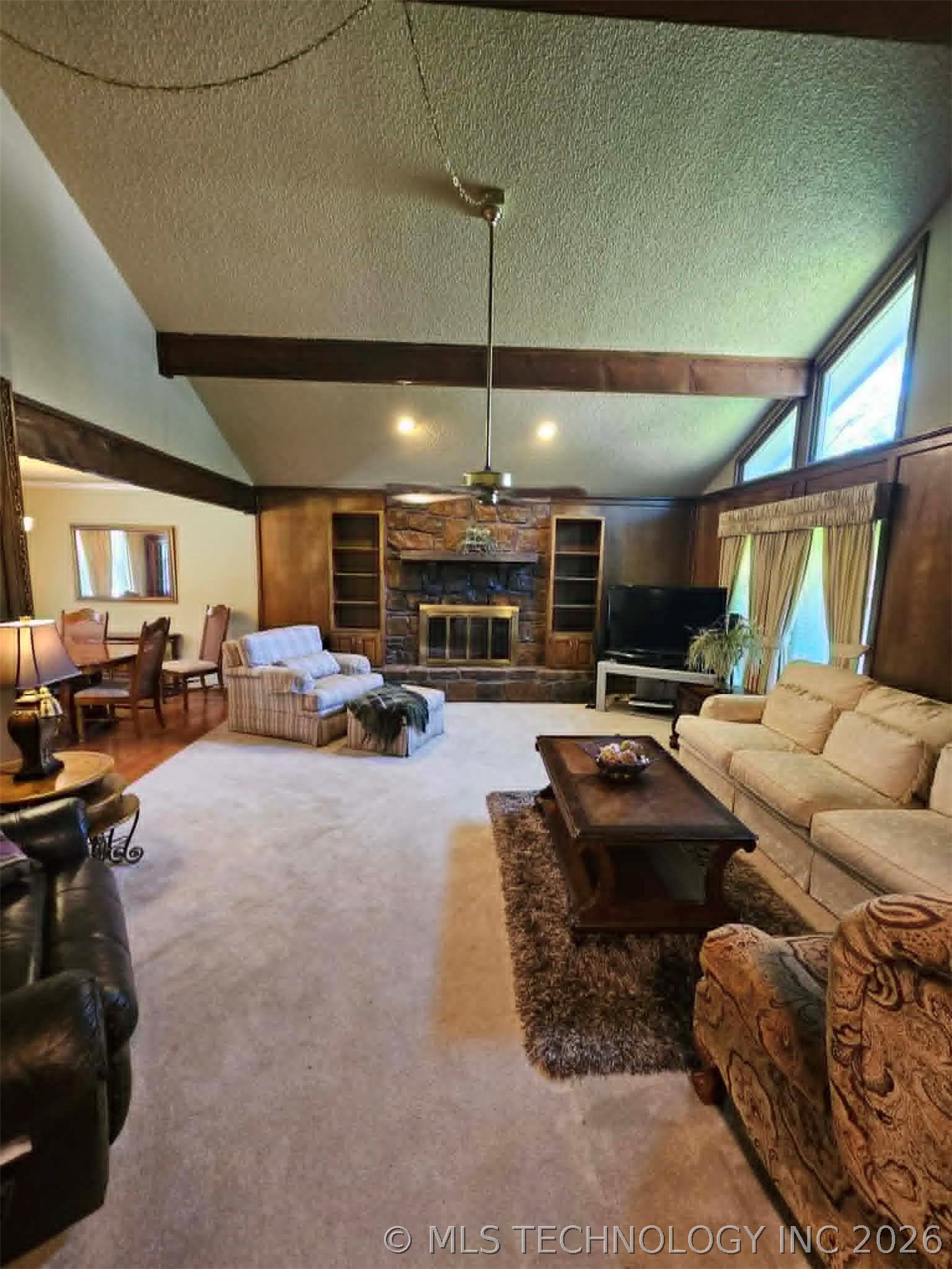 7505 S Gum Avenue Property Photo 7