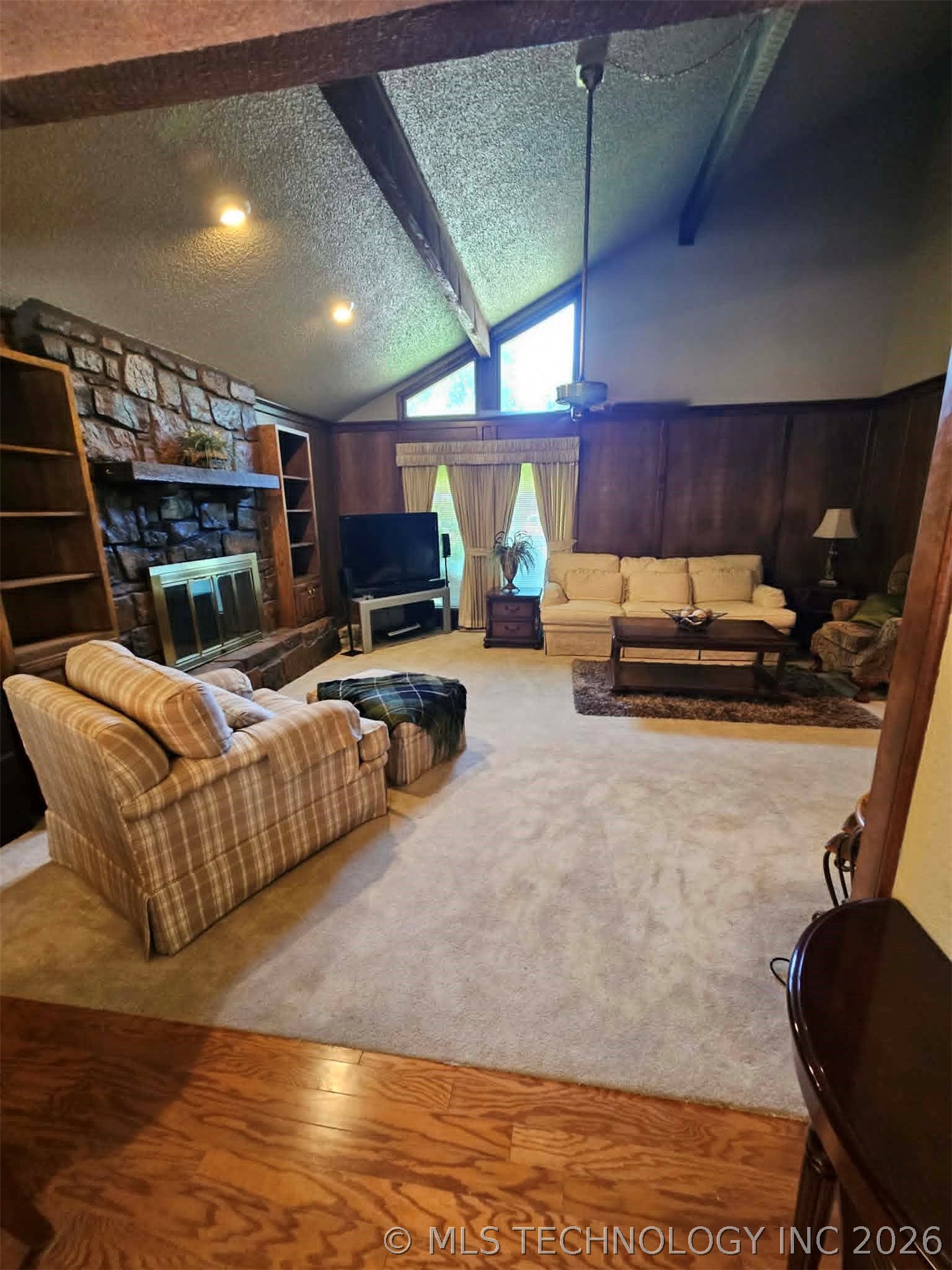 7505 S Gum Avenue Property Photo 9