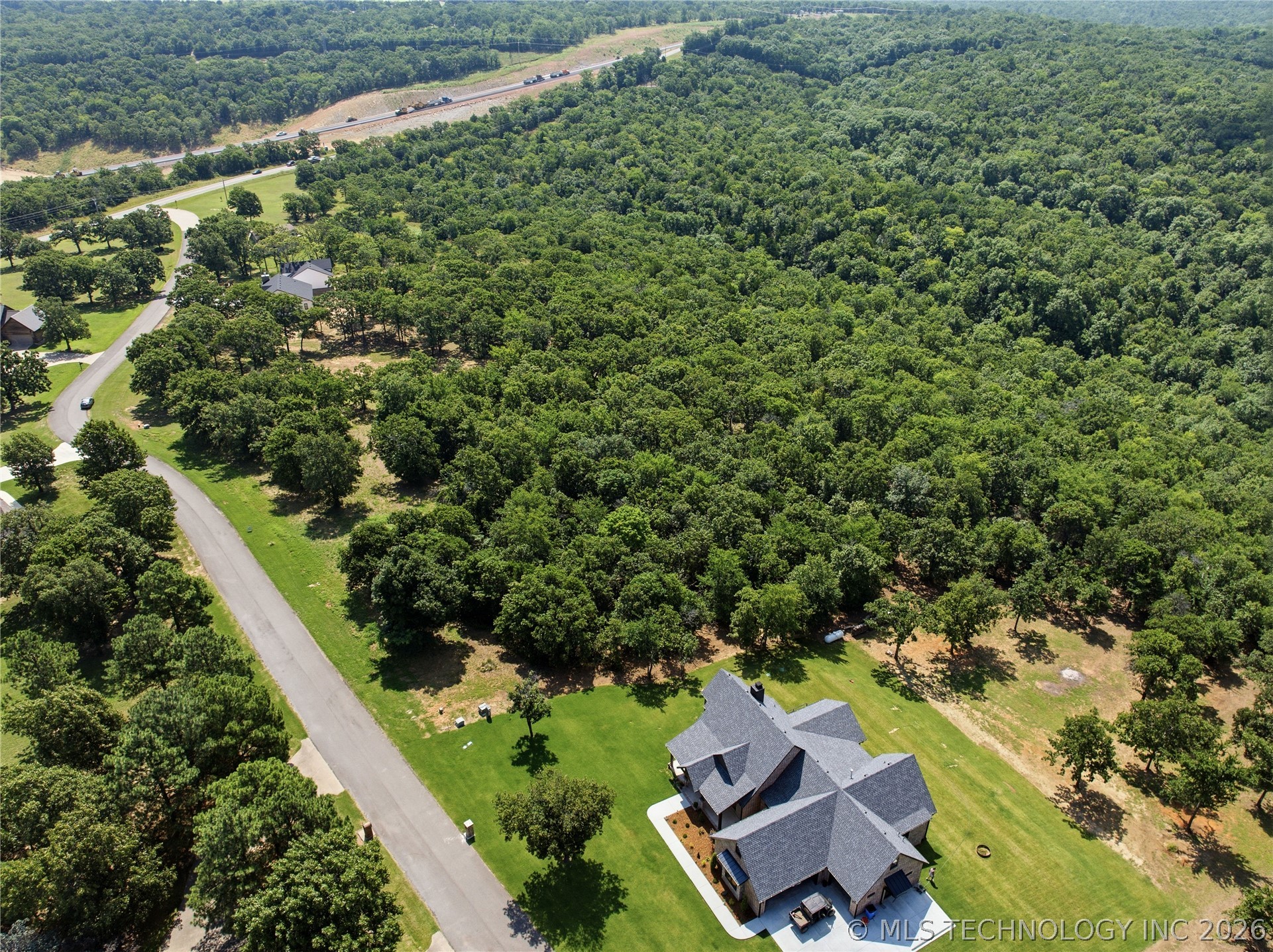 958 Road Property Photo 14