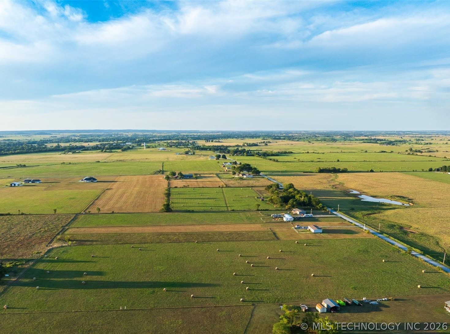 5650 N 434 Road Property Photo 6