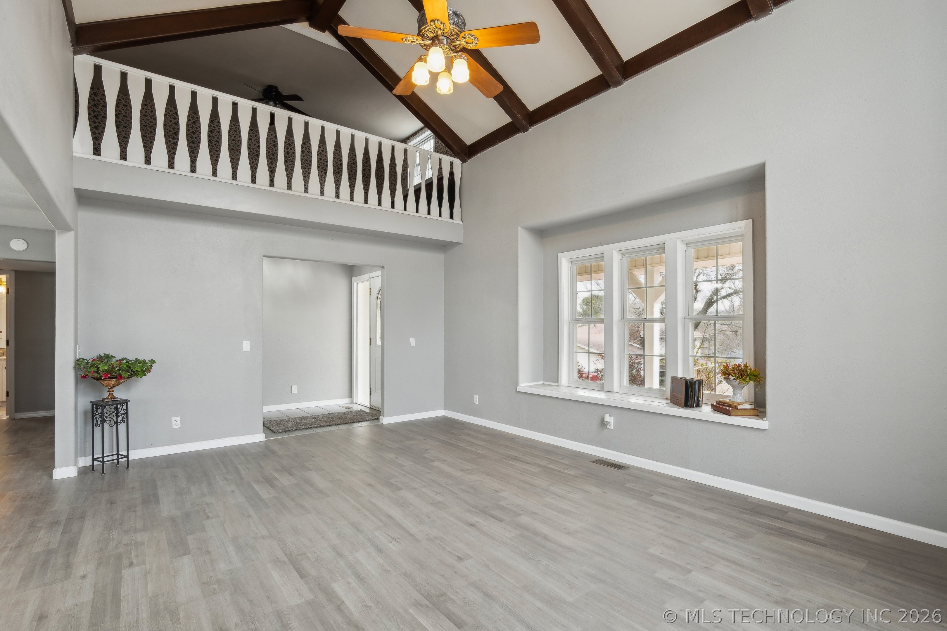 206 Sandy Circle Property Photo 9