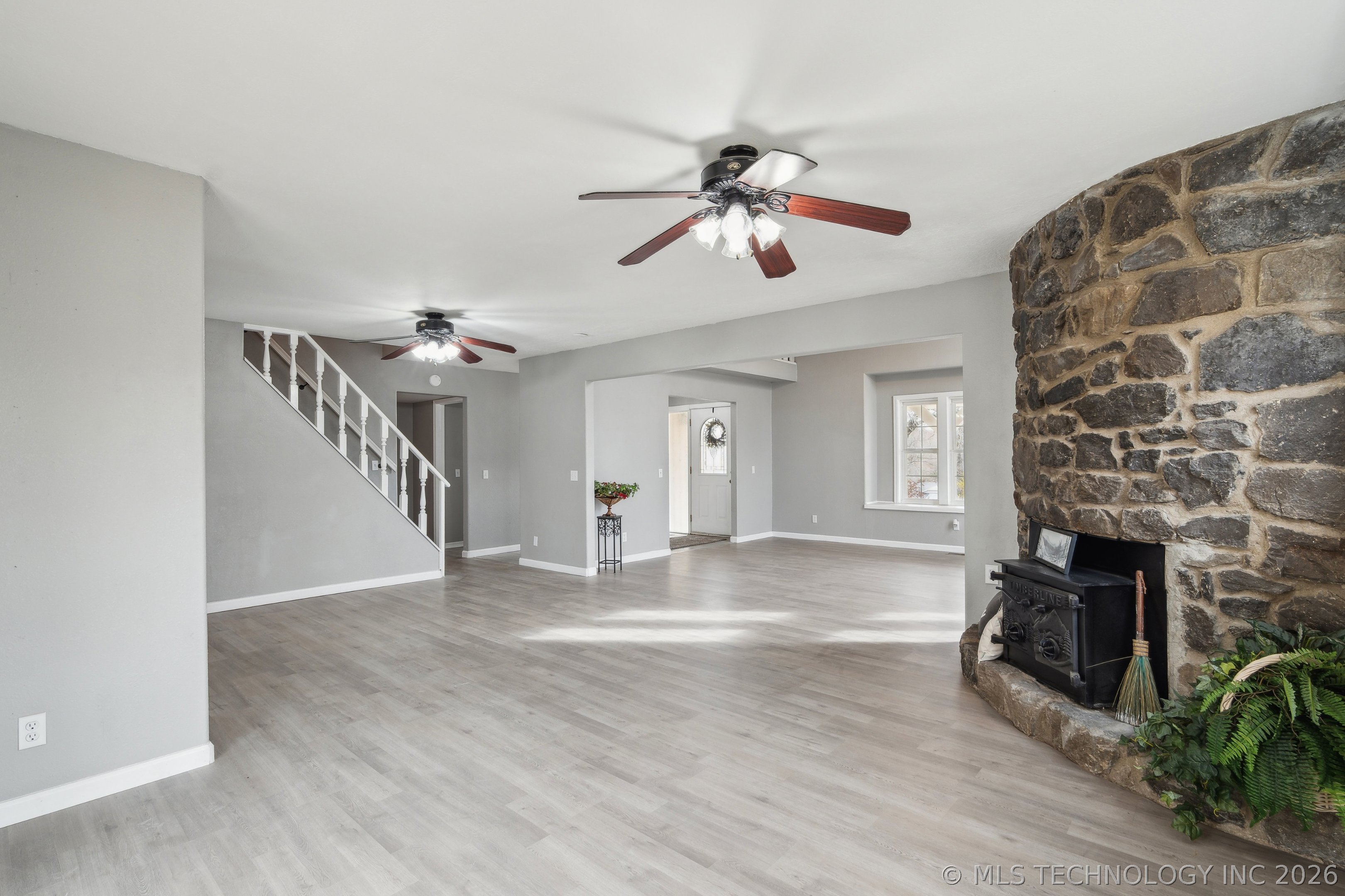 206 Sandy Circle Property Photo 10