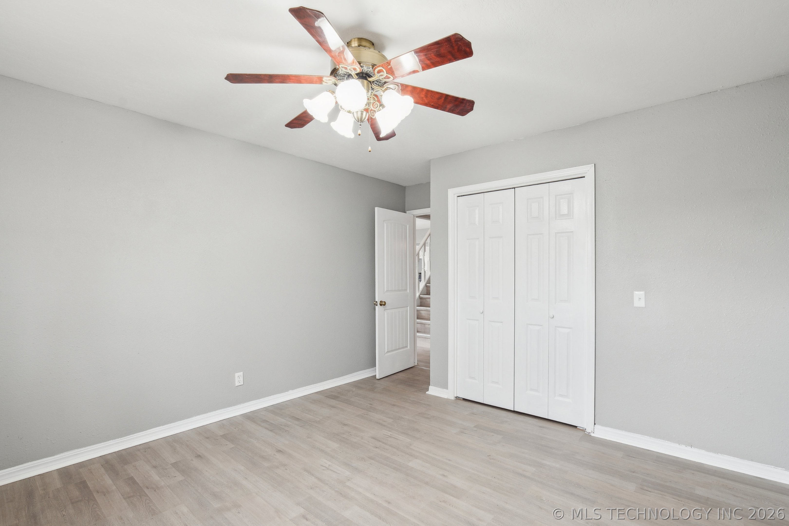 206 Sandy Circle Property Photo 24
