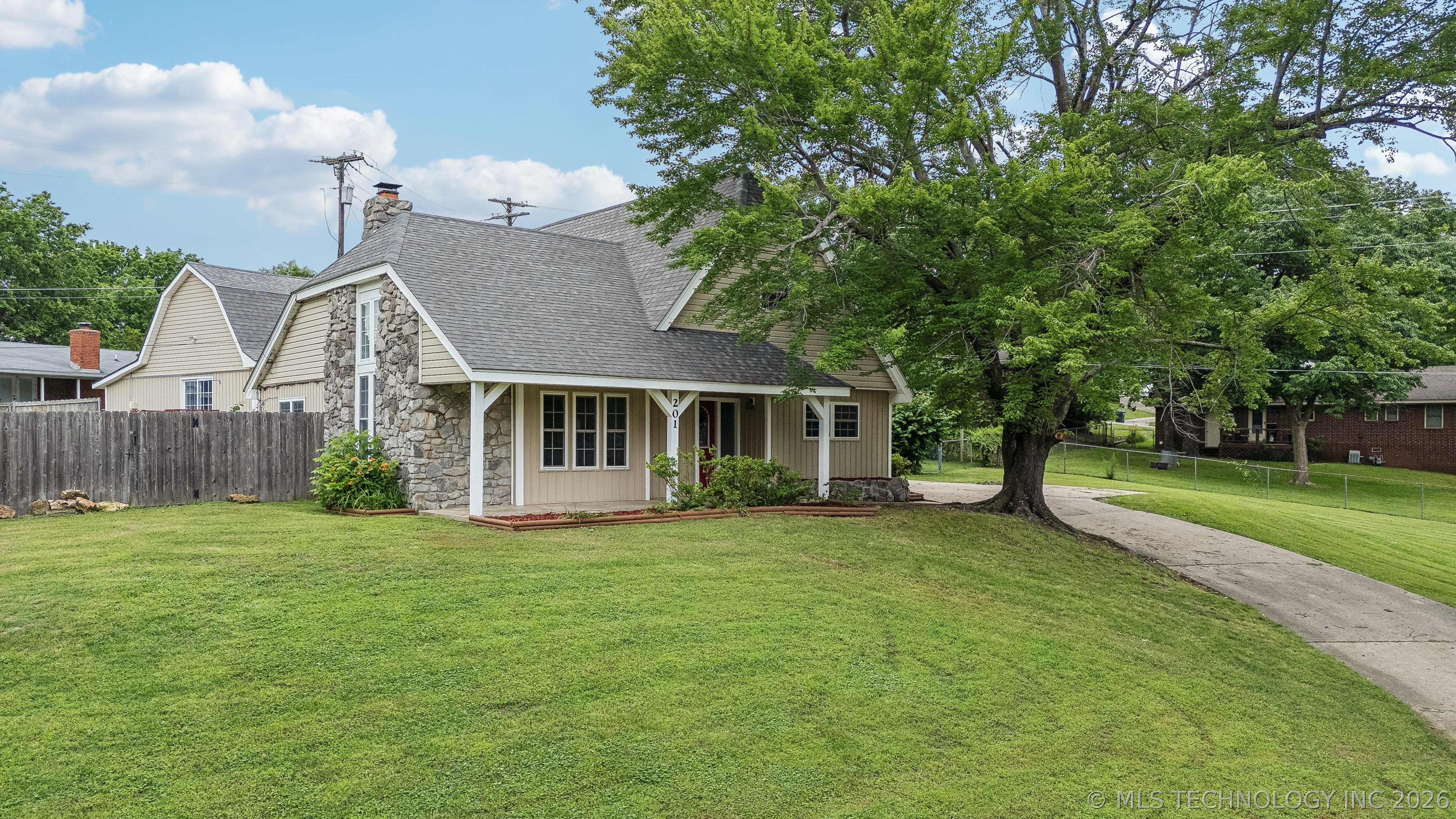 206 Sandy Circle Property Photo 47