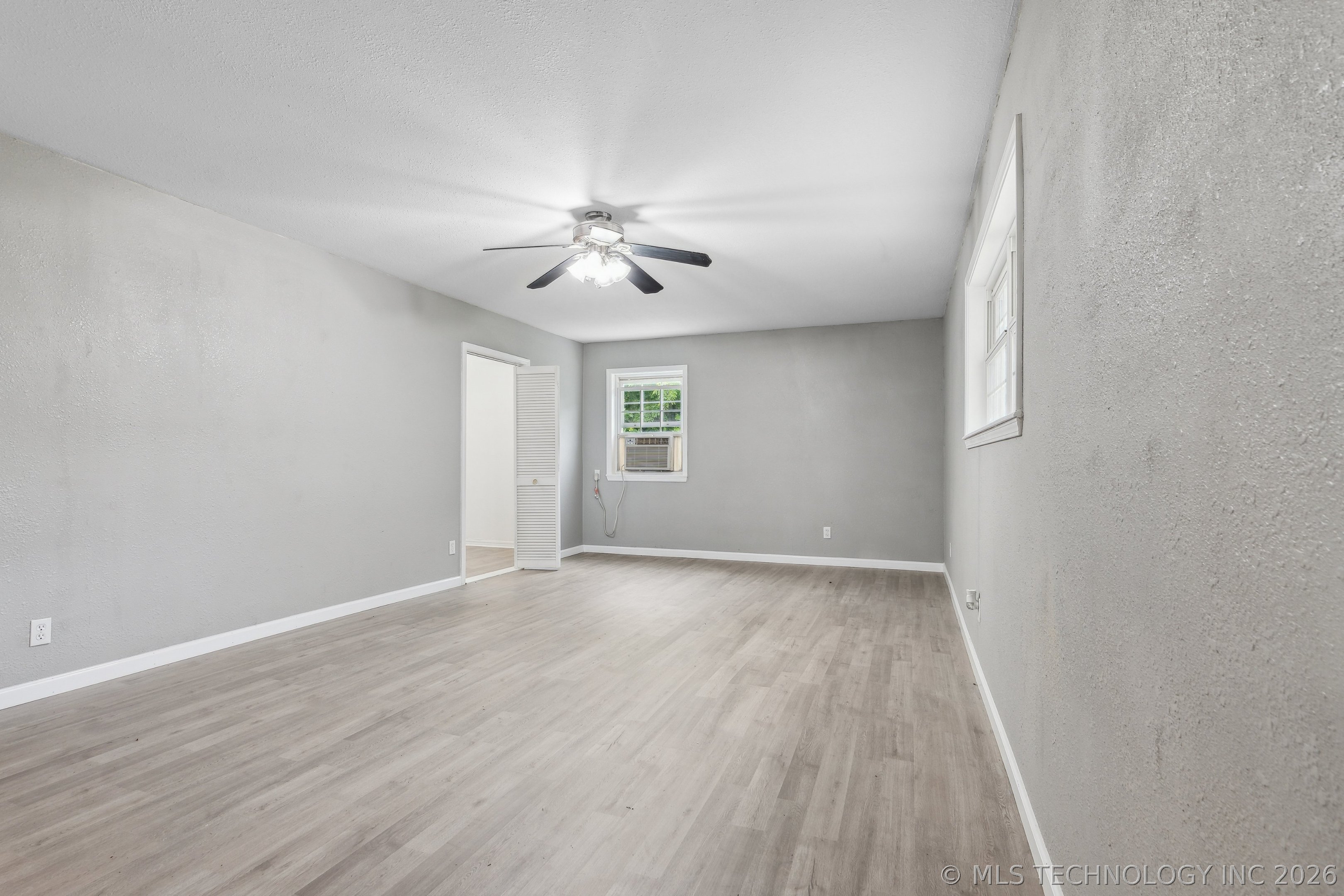 206 Sandy Circle Property Photo 56
