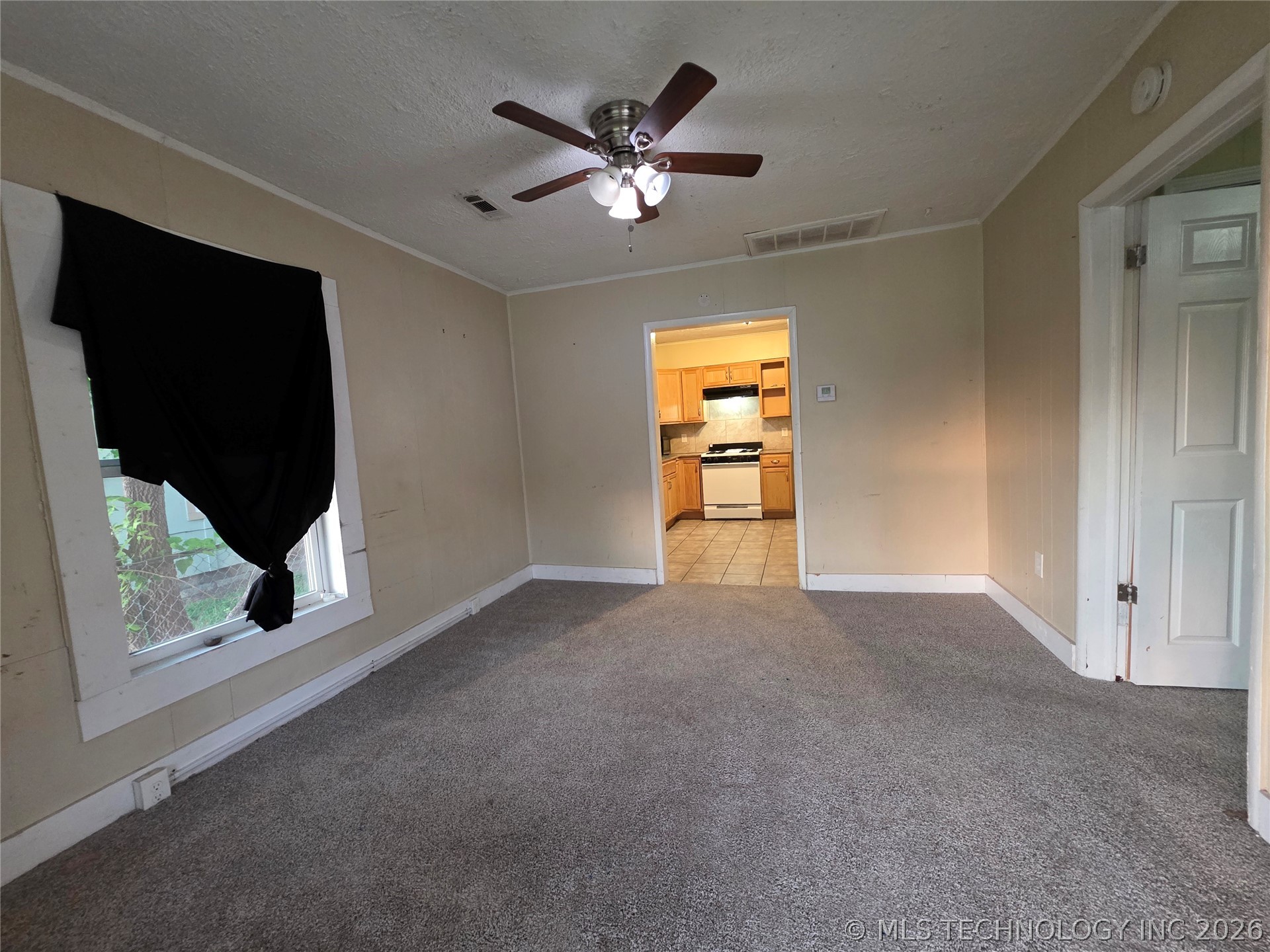 403 S 47th West Avenue Property Photo 2