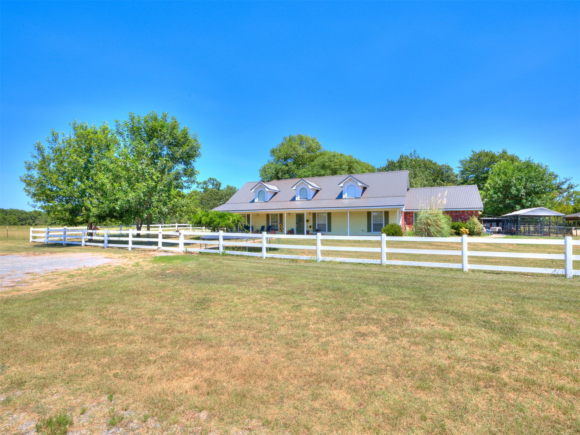 9735 E Sandy Creek Road Property Photo 23