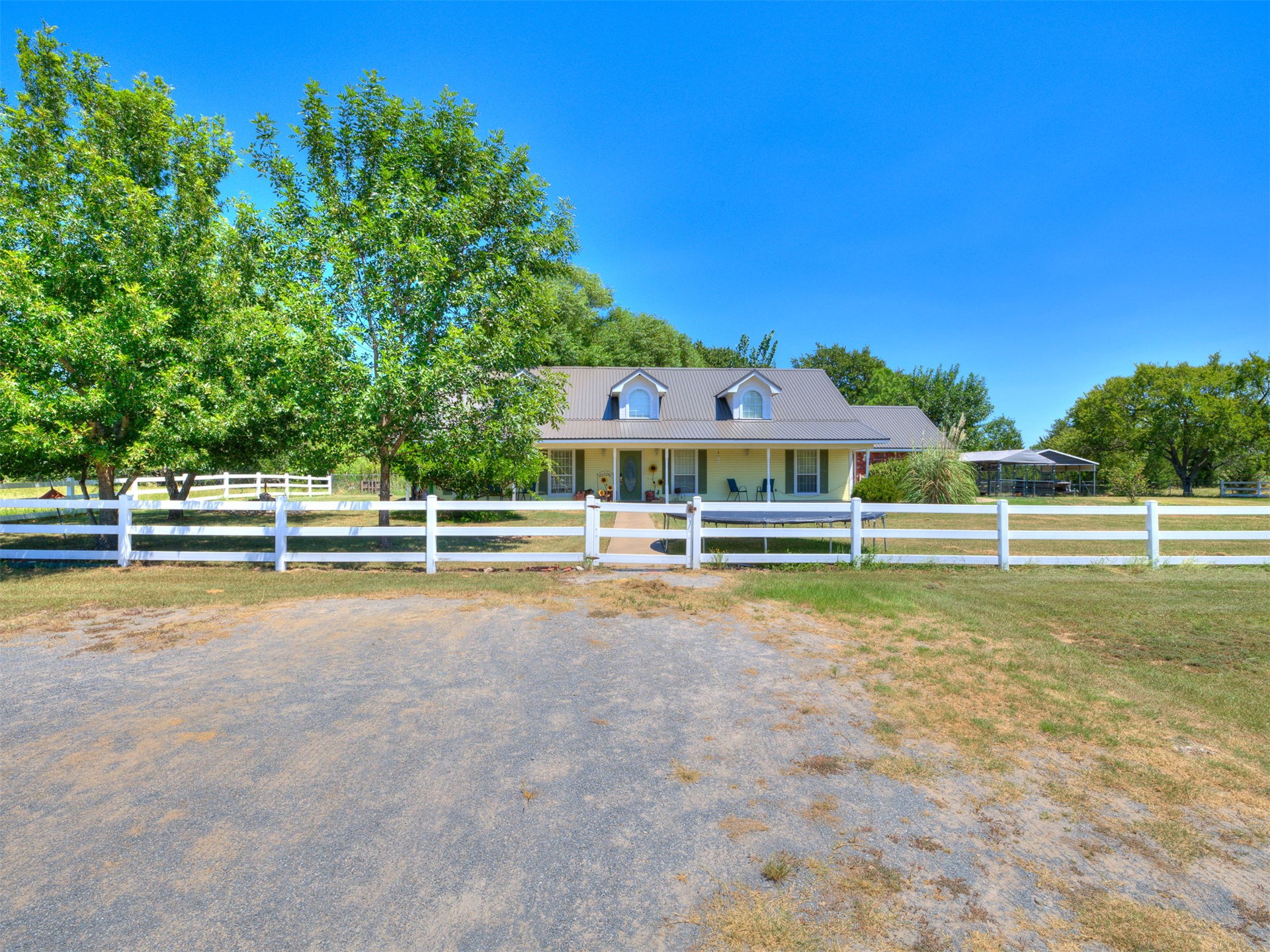 9735 E Sandy Creek Road Property Photo 24
